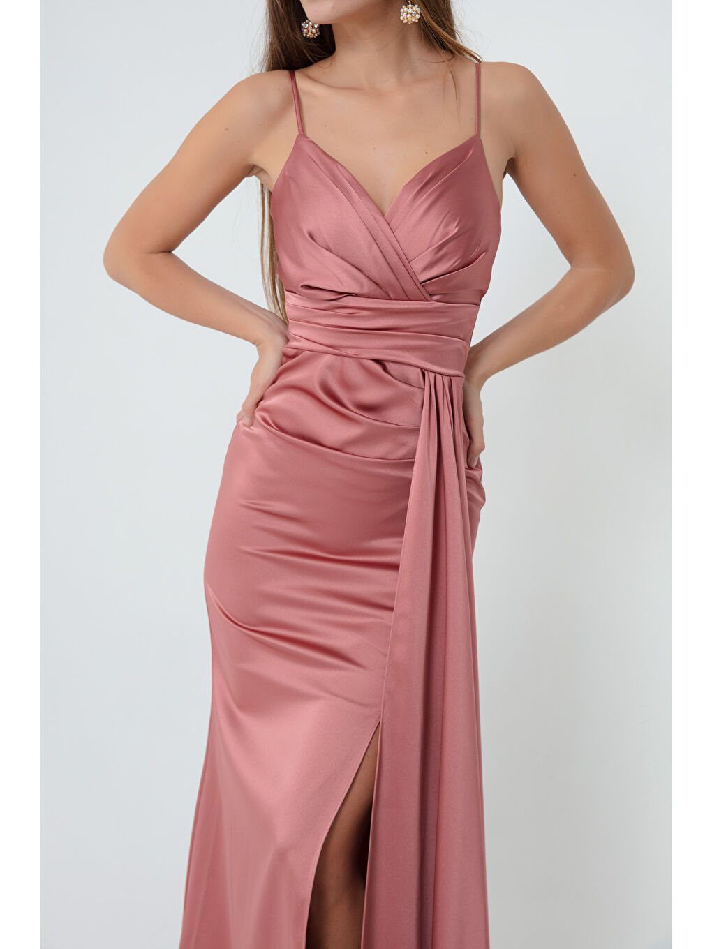 Pembe Kadın Somon Askılı Uzun Saten Abiye Elbise & Mezuniyet Elbisesi-3