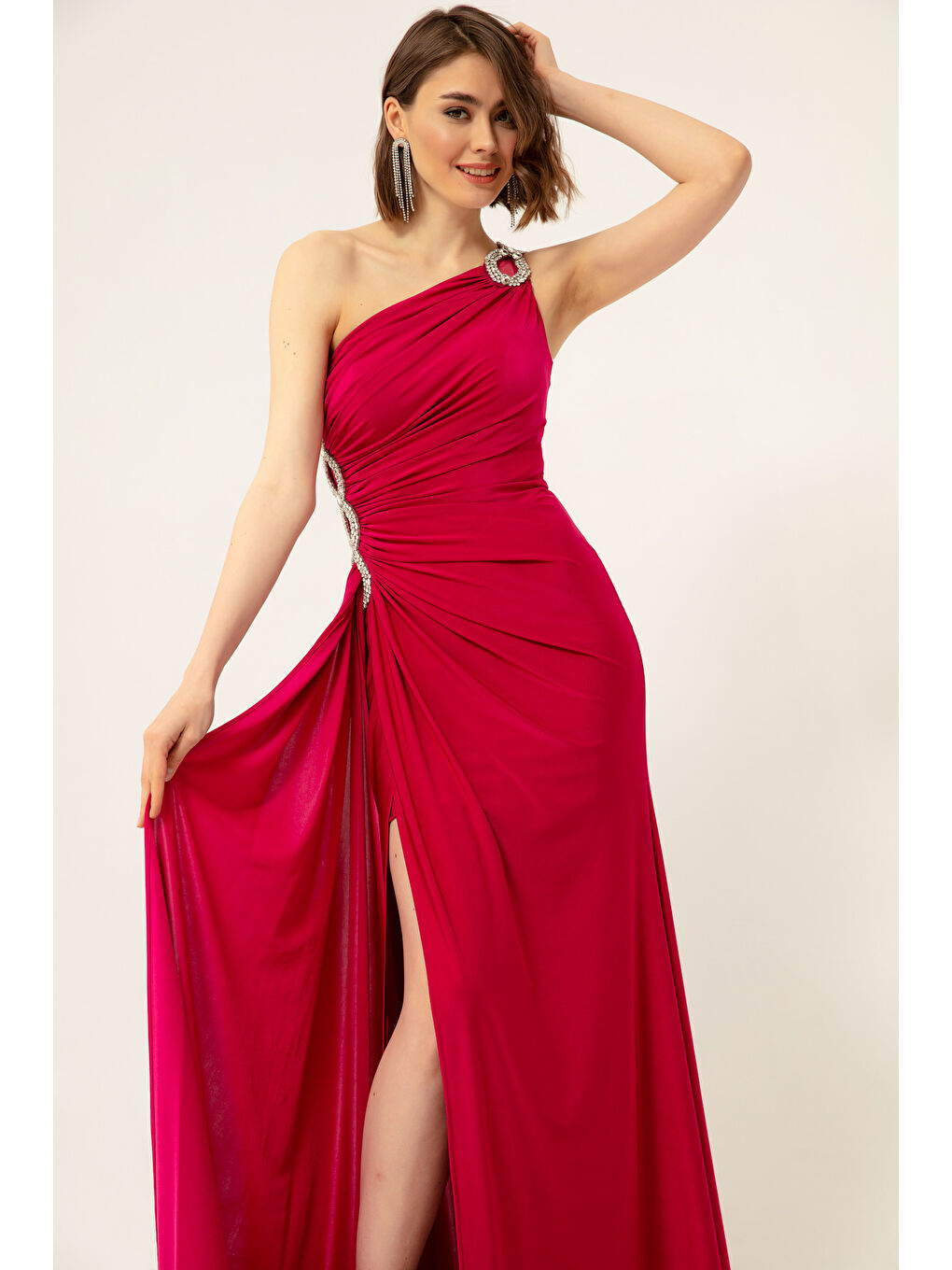 Kadın Fuşya Tek Omuzlu Taşlı Uzun Abiye Elbise-1