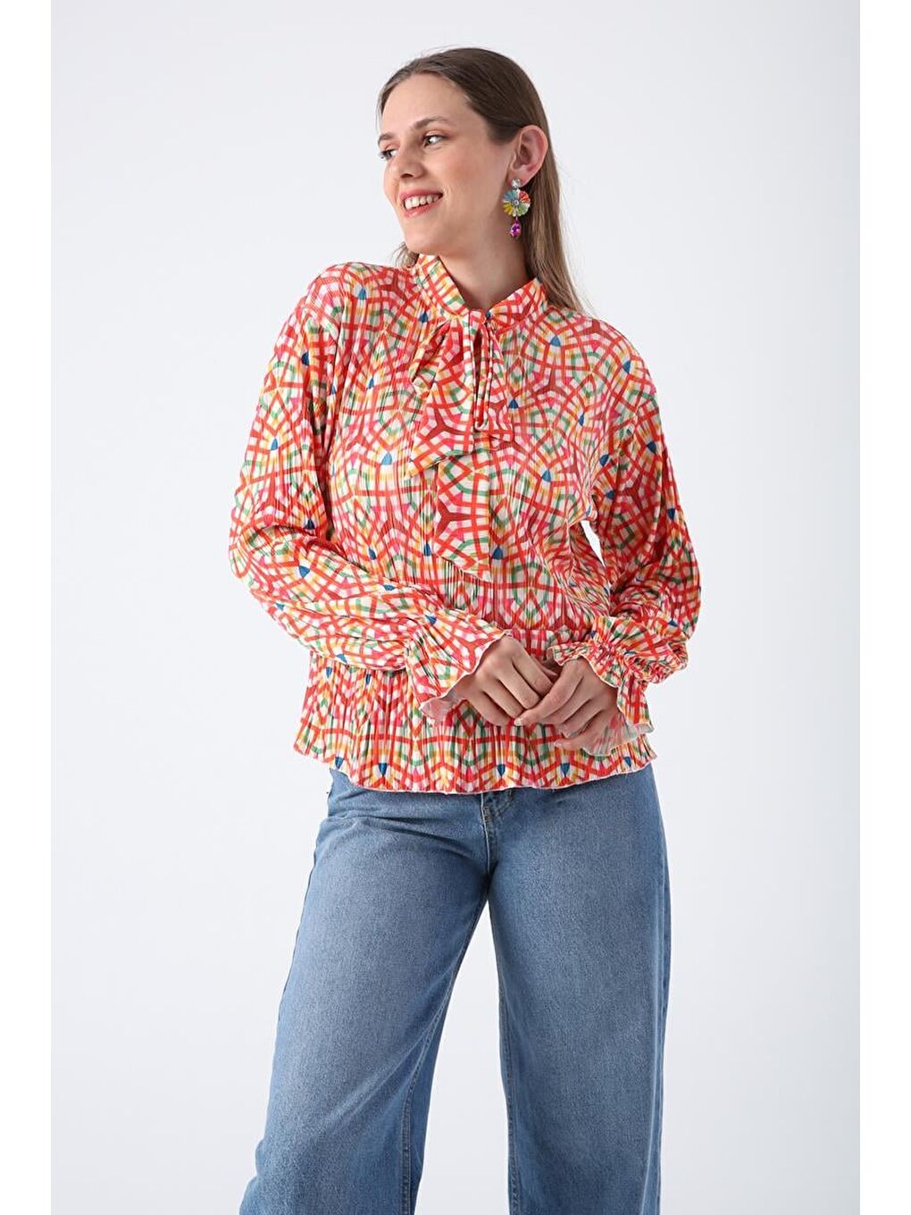 Turuncu-Ekru-Yakası Bağlama Detaylı Crep Bluz-4