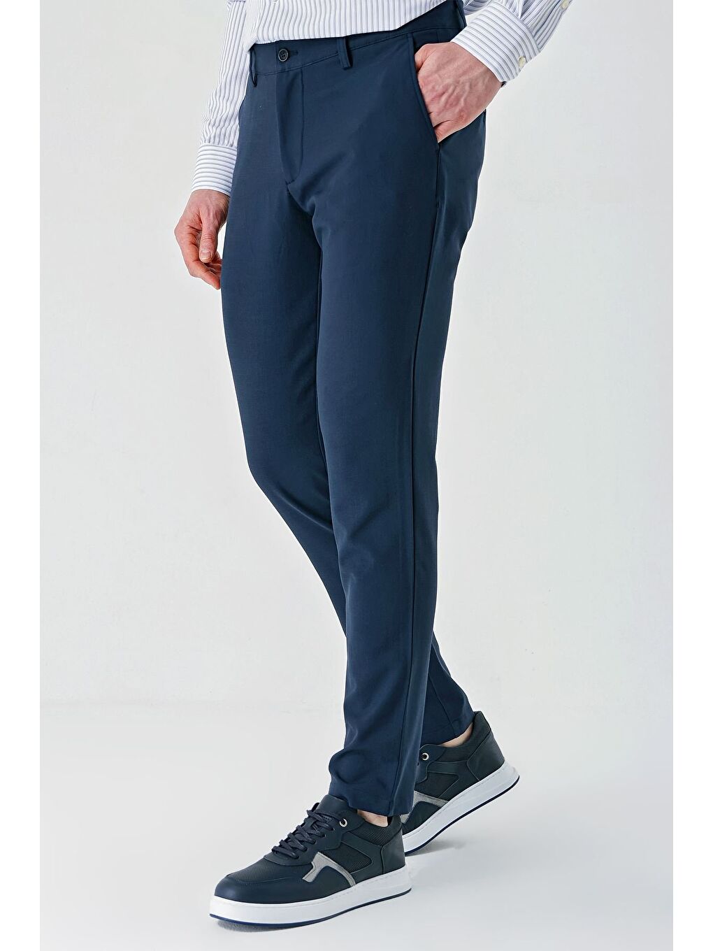 Koyu Lacivert Esnek Yandan Cepli Casual Comfort Fit Chino Pantolon 1003240158