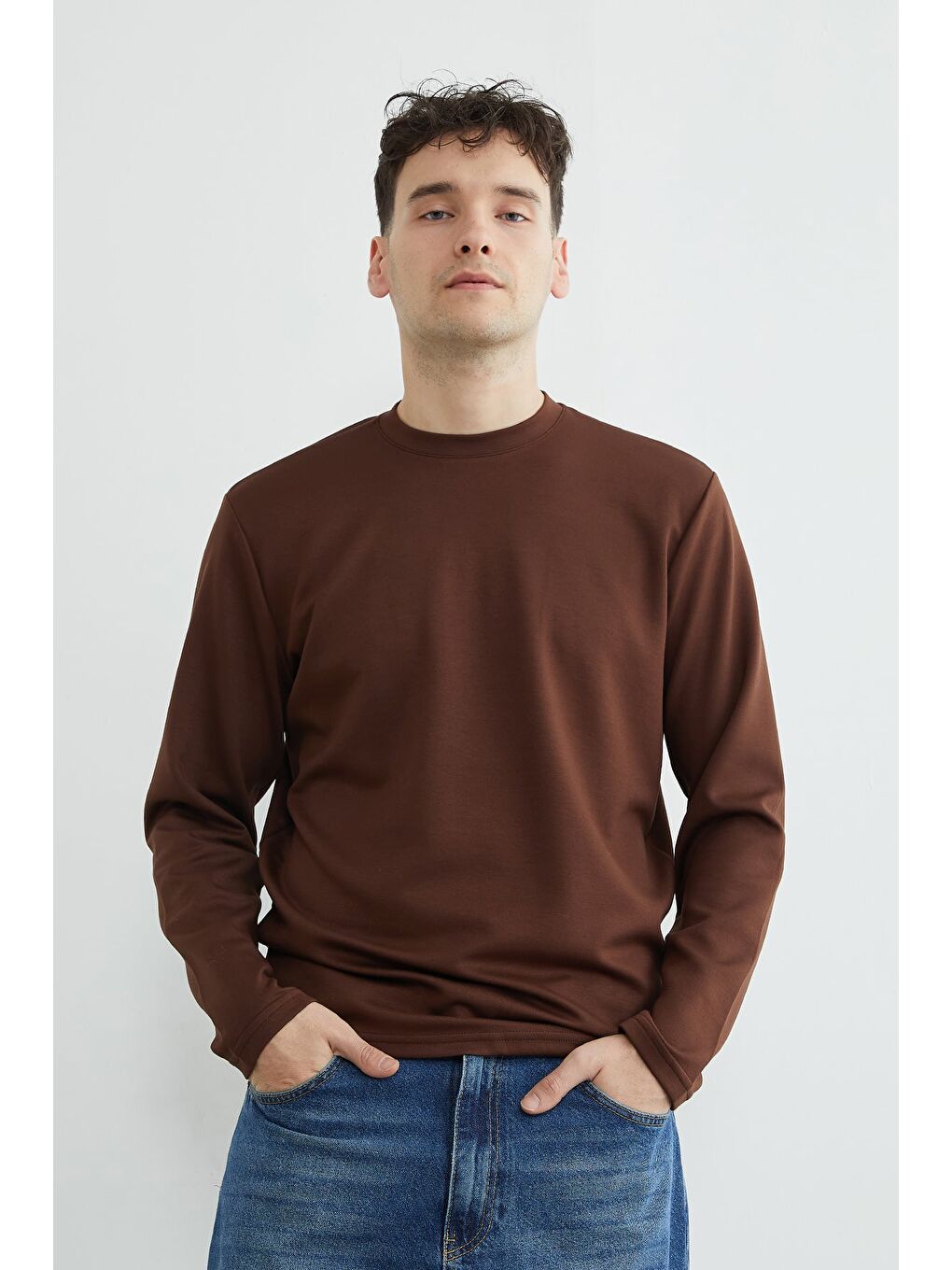 Kahverengi Basic Bisiklet Yaka Modal Sweatshirt-1