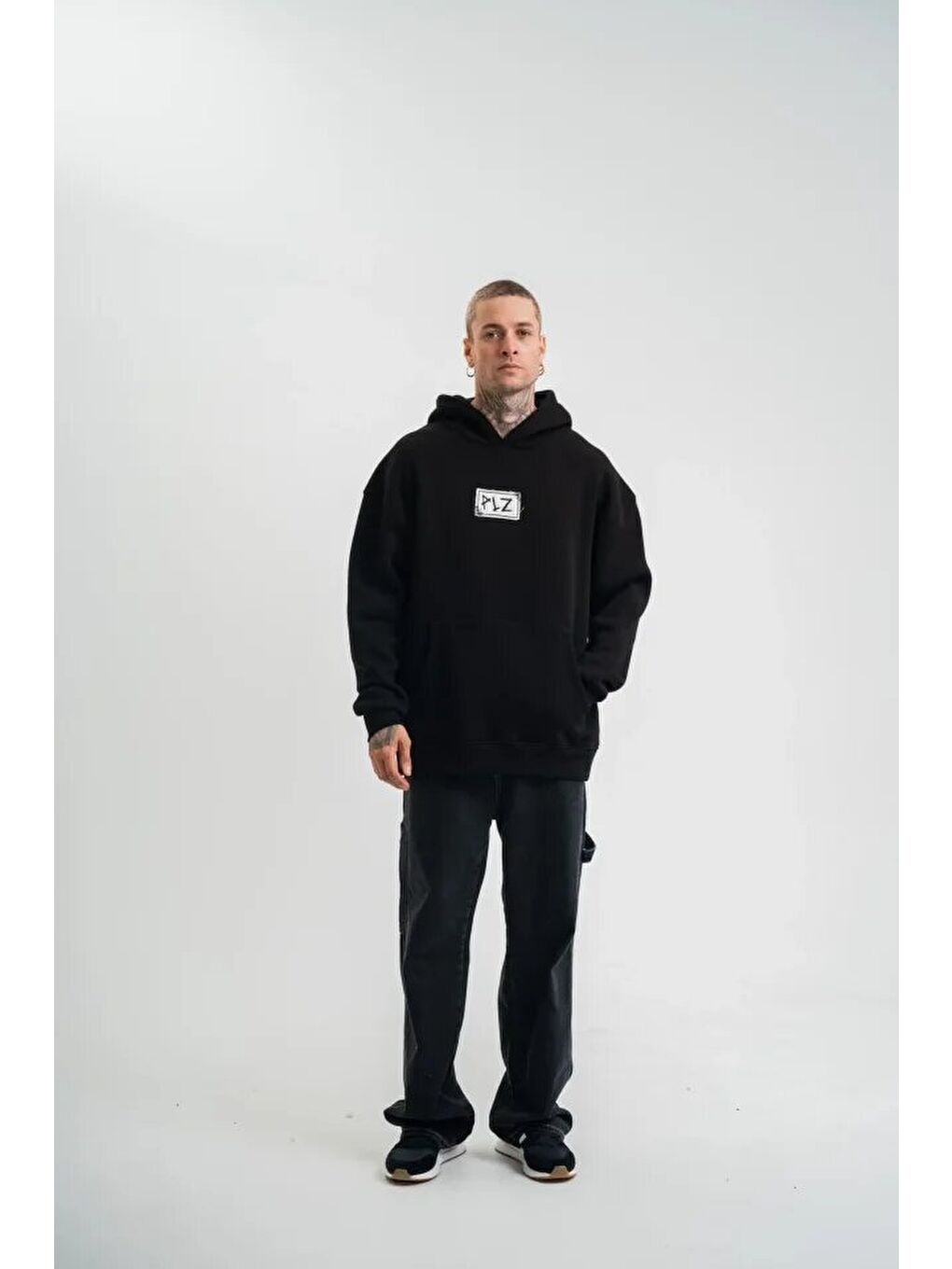 Siyah Unisex Kapüşonlu Uzun Kol Patchli Nakışlı Sweatshirt-2