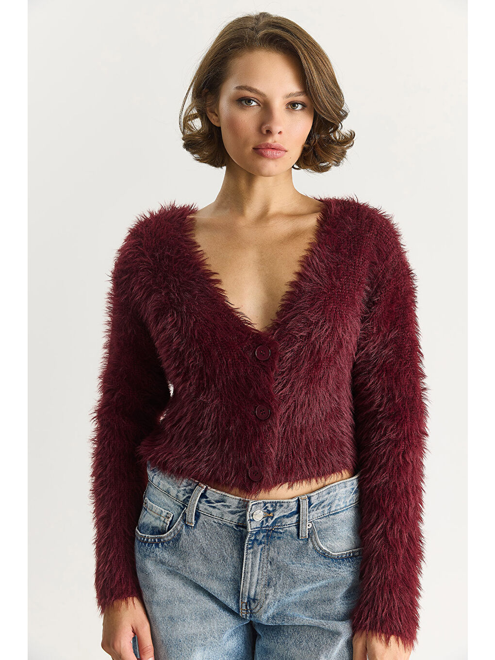 Bordo Kadın V Yaka Düğmeli Yumoş Sakallı Triko Hırka-2