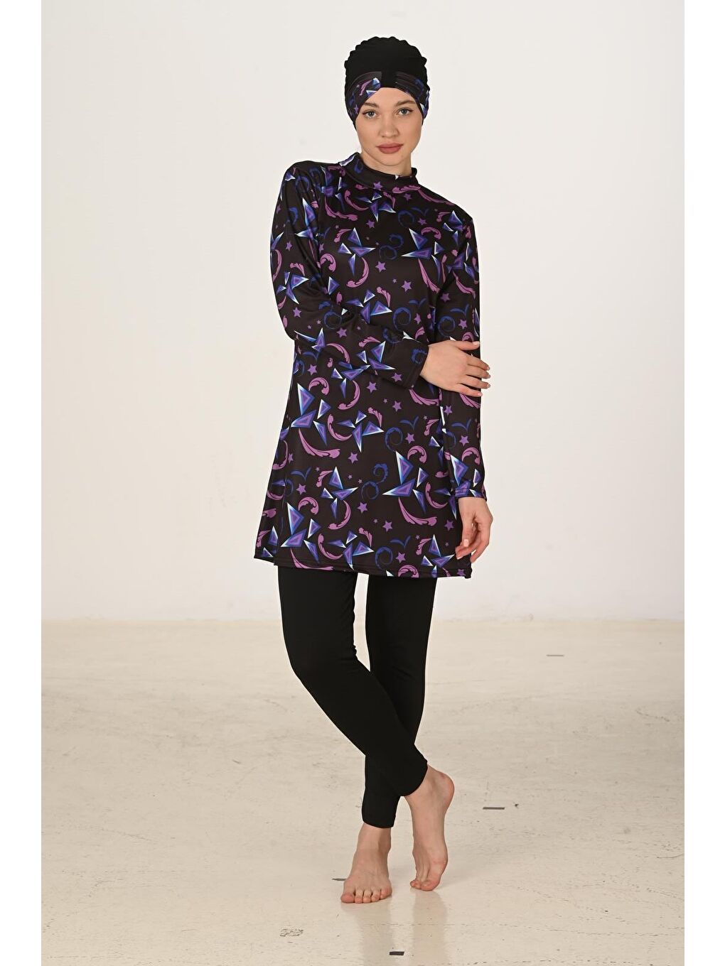 Siyah Tam Kapalı Elastanlı Tesettür Mayo 3410-2