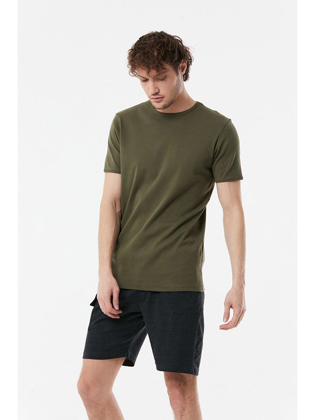 Haki Basic Bisiklet Yaka Tişört-2