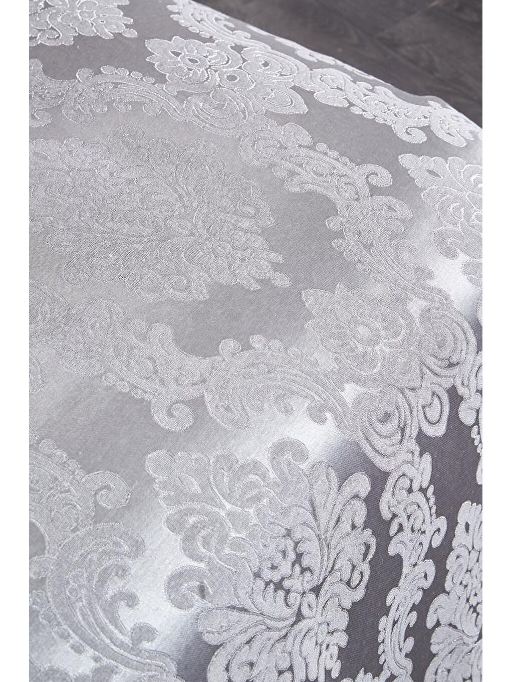 Jakarlı Şönil Yatak Örtüsü Gri-4