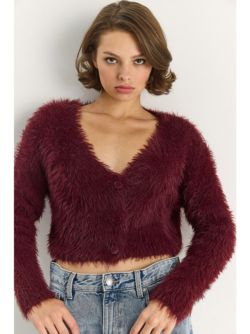 Bordo Kadın V Yaka Düğmeli Yumoş Sakallı Triko Hırka-4