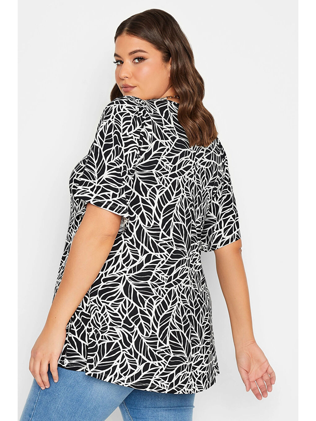 Siyah Büyük Beden V Yaka Desenli Asimetrik Kesim Elastanlı Bluz 320979-4