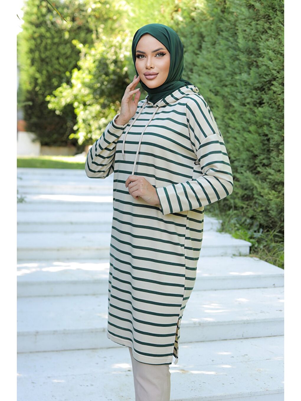 Yeşil Kapüşonlu Çizgili Tunik Zümrüt   26587-6