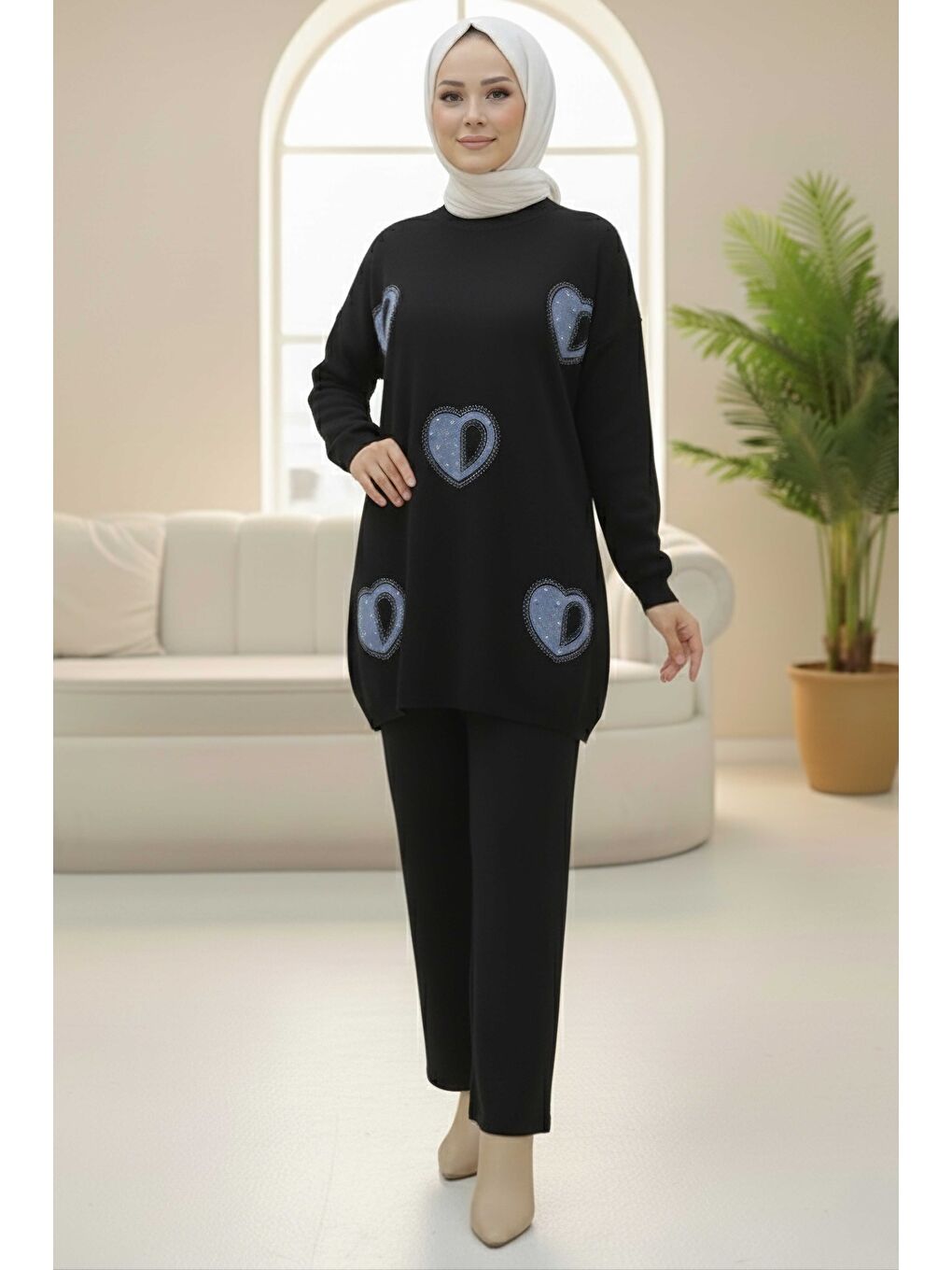 Kalp Taş Detaylı Triko İkili Takım Siyah - 28123-SIYAH
