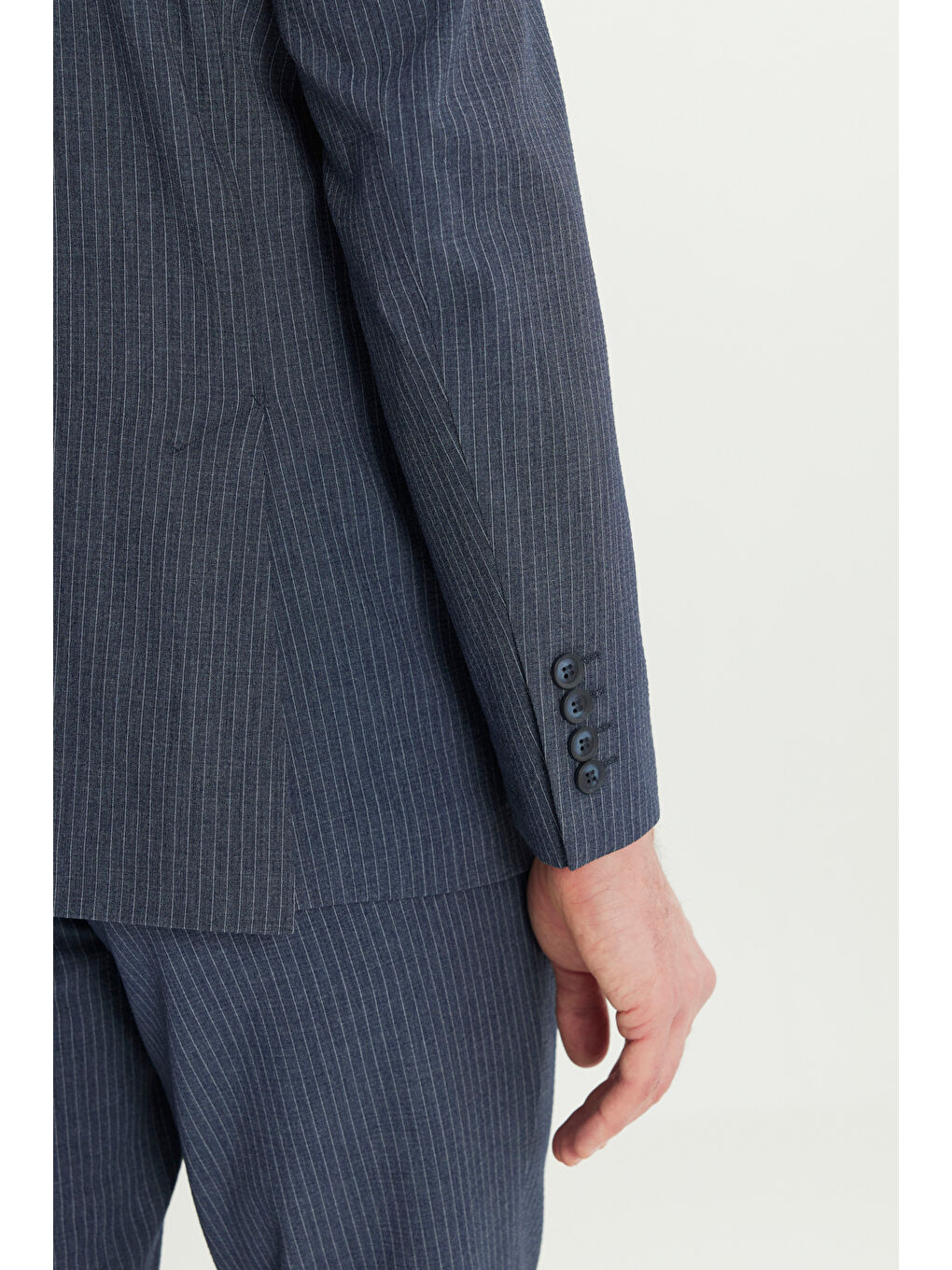 Erkek Lacivert Ekstra Slim Fit Dar Kesim Çizgili Gofre Desenli Kırlangıç Yaka Takım Elbise-5