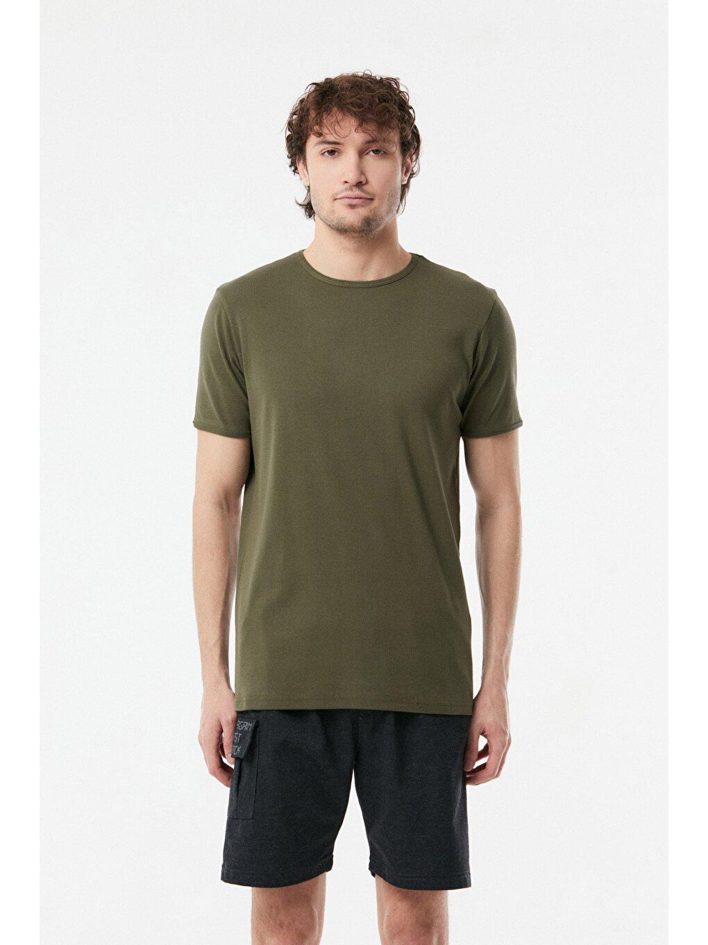 Haki Basic Bisiklet Yaka Tişört-4