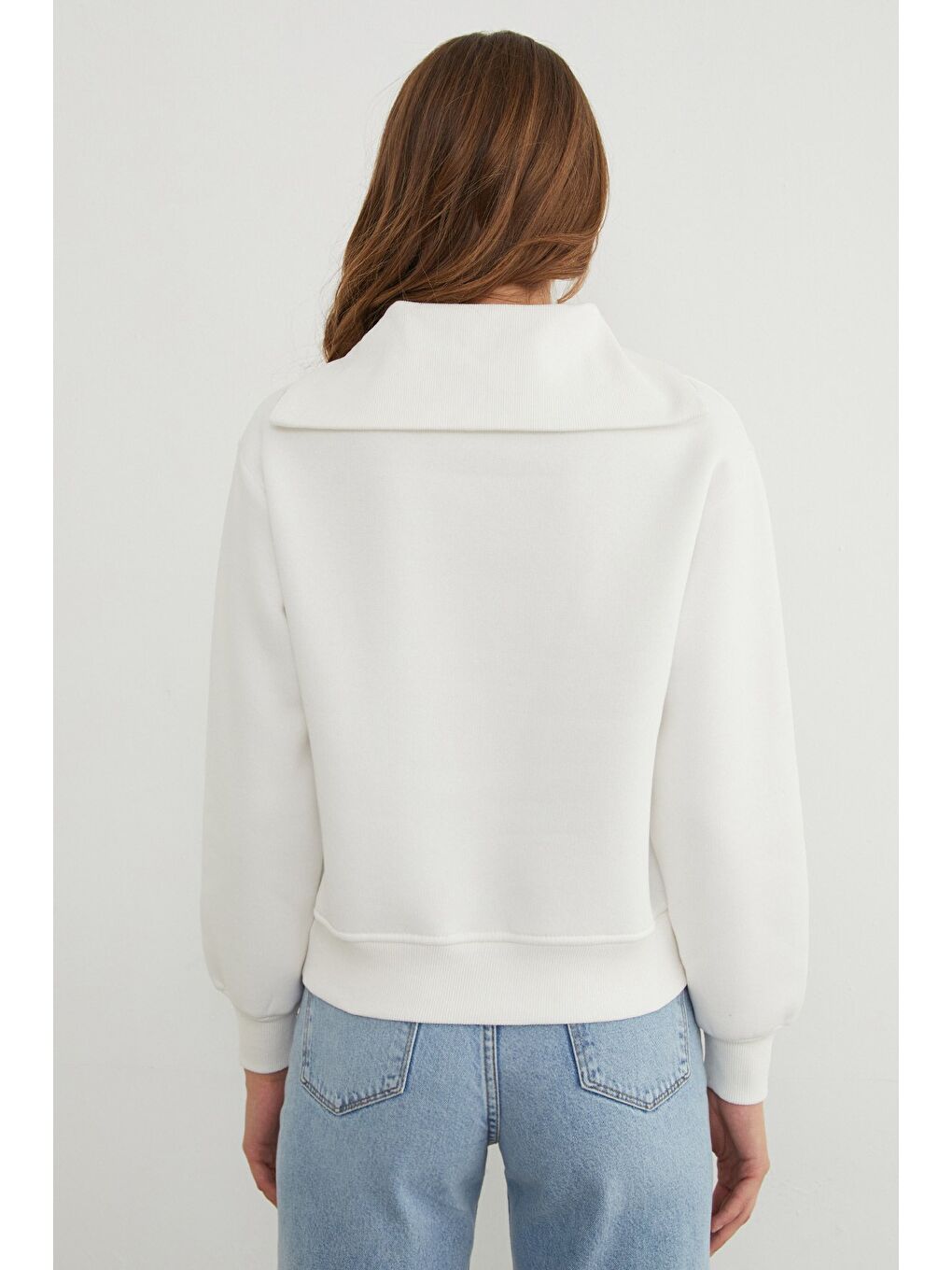 Ekru 3 İplik Ayıcık Nakışlı Yarım Fermuarlı Sweatshirt-4