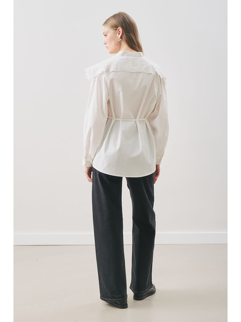 Nakışlı Geniş Yaka Gömlek Ekru-6