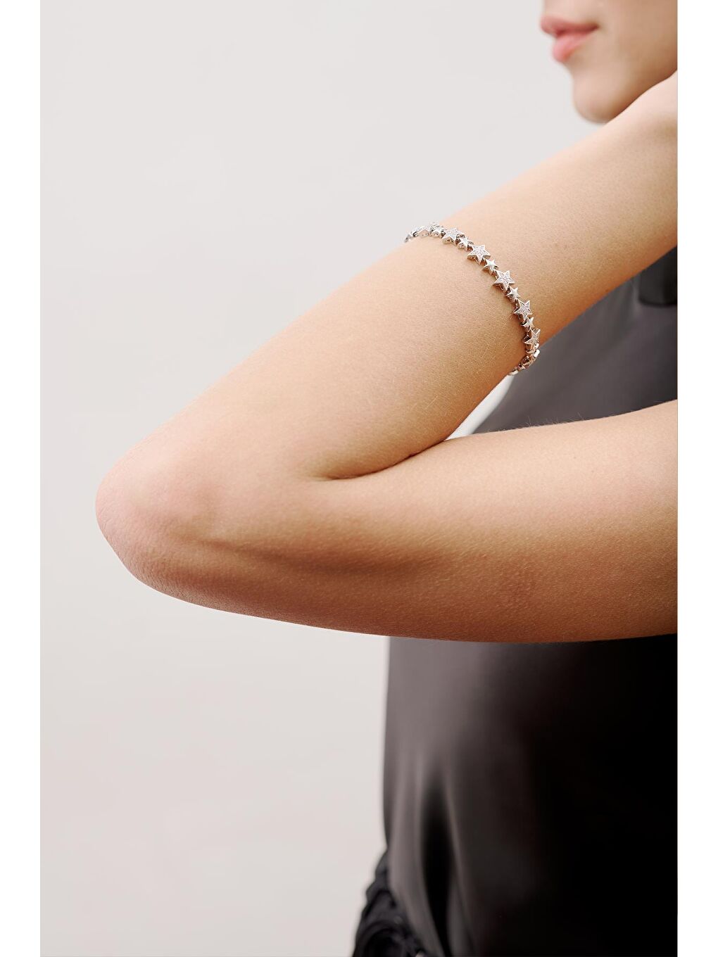 Gri Taşlı Yıldız Detaylı Bileklik Gümüş