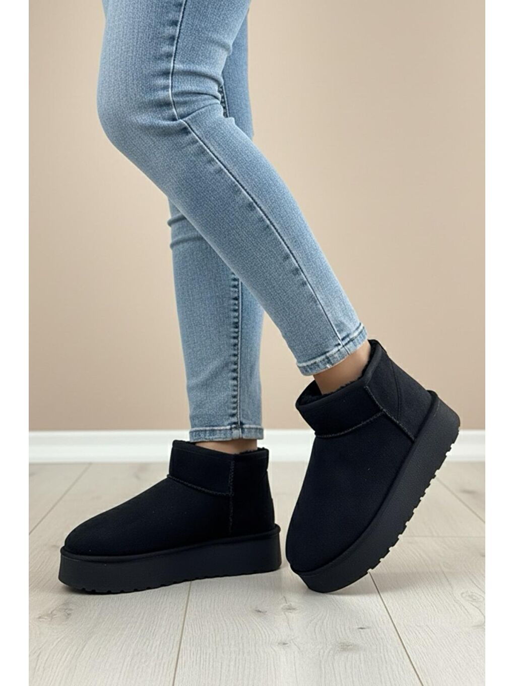 Siyah Frz F2150 Süet Içi Kürklü Yünlü Kalın Tabanlı Yüksek Topuklu Kadın Bot-2