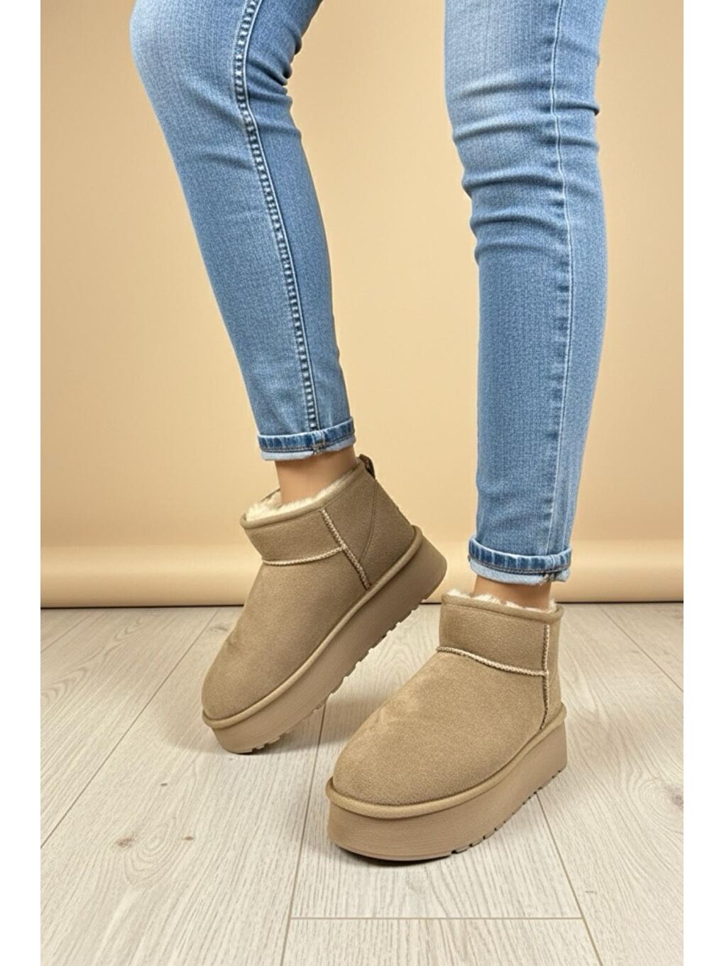 Bej Frz F2150 Süet Içi Kürklü Yünlü Kalın Tabanlı Yüksek Topuklu Kadın Bot-1