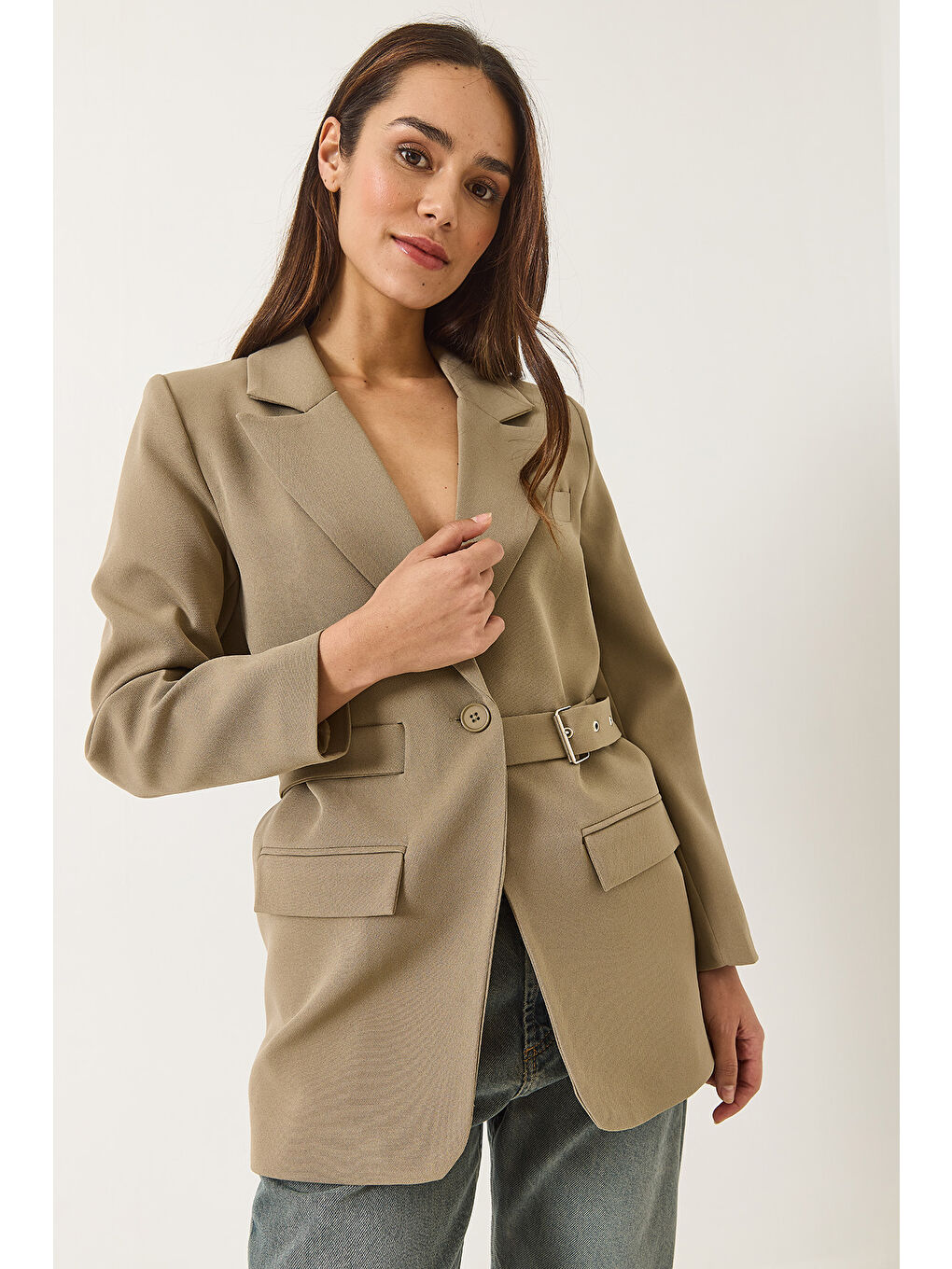 Bej Kadın Kemer Detaylı Astarlı Blazer Ceket-1