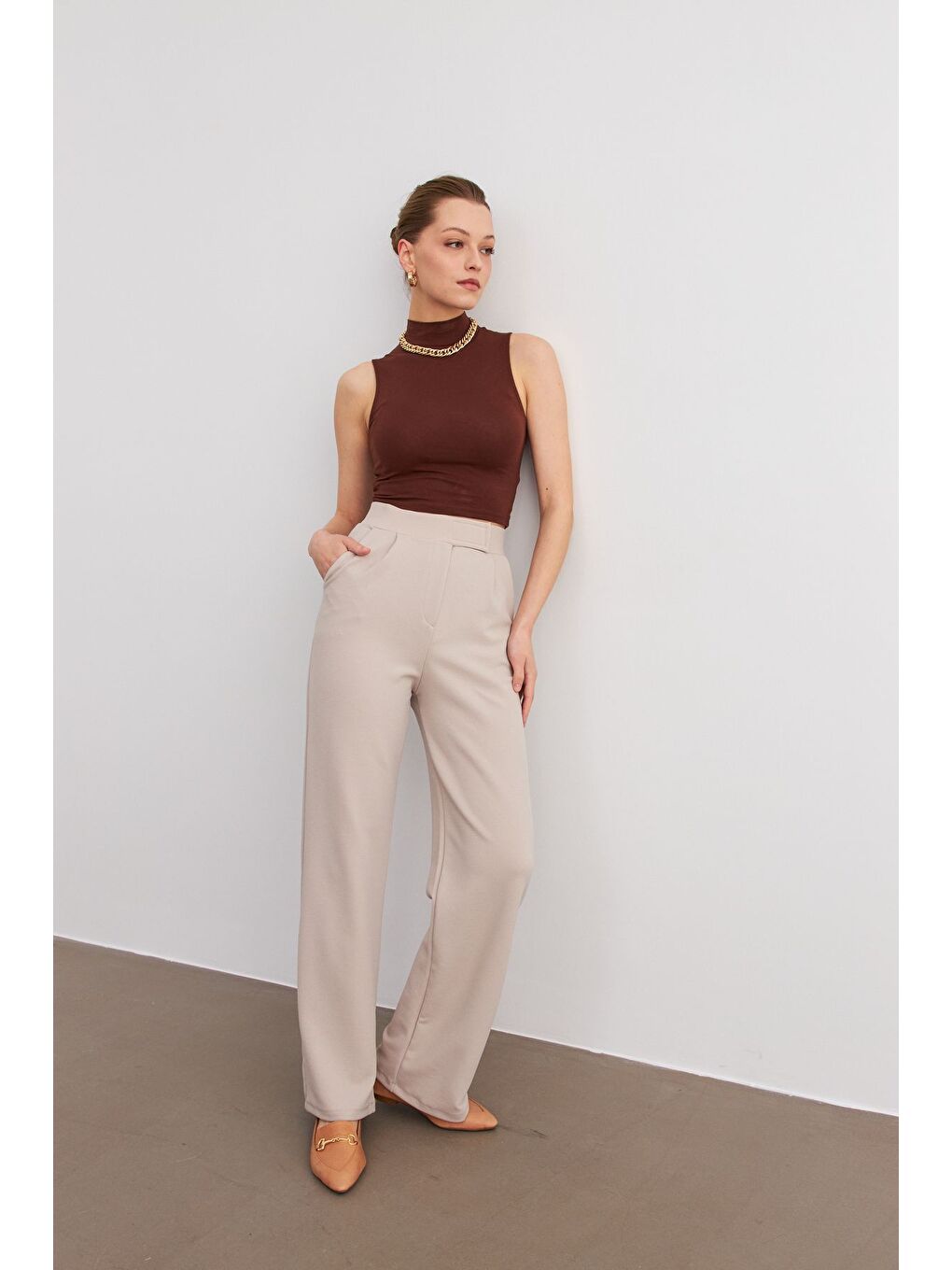 Kadın Bej Elastanlı  Kapamalı Palazzo Pantolon-2
