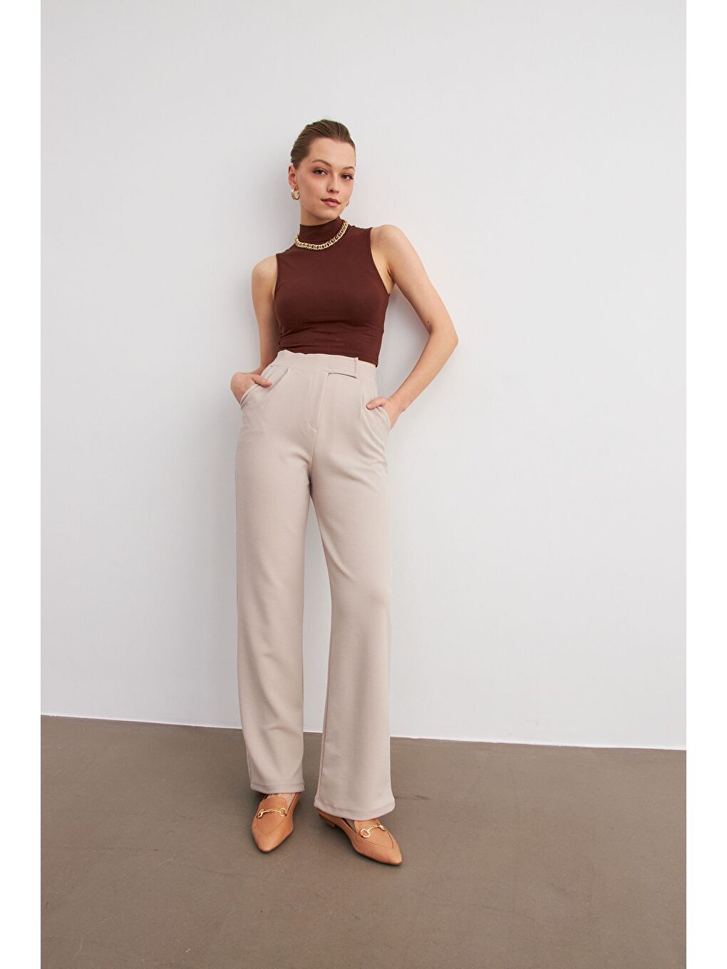 Kadın Bej Elastanlı  Kapamalı Palazzo Pantolon-3
