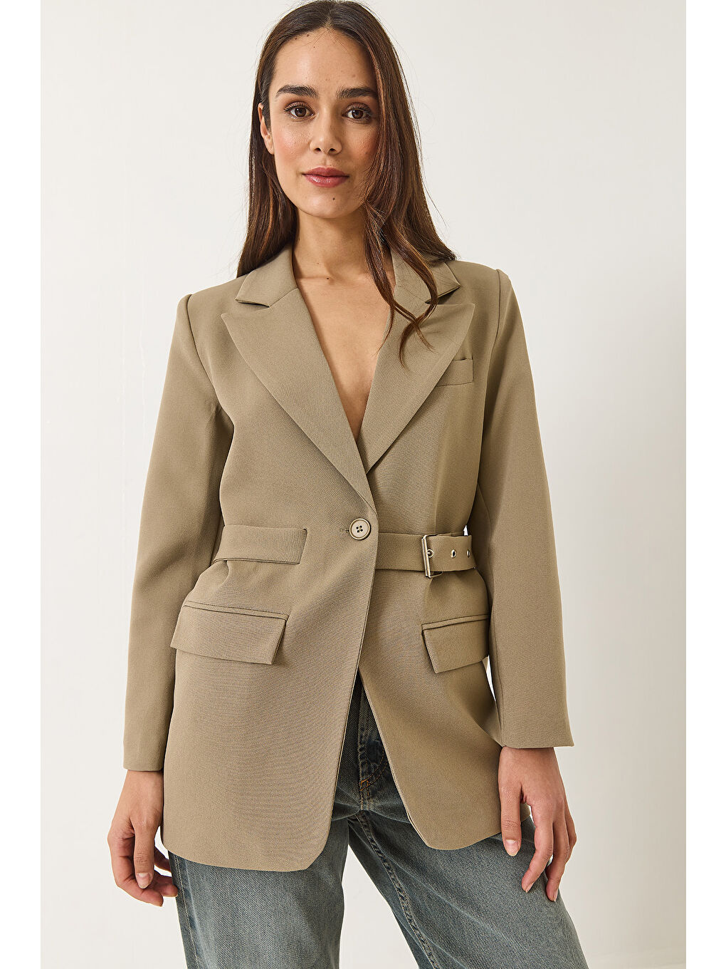 Bej Kadın Kemer Detaylı Astarlı Blazer Ceket-3