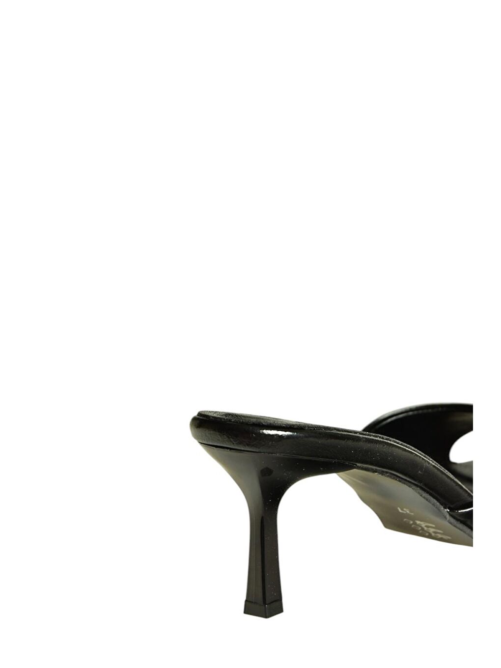 Siyah Kadın Topuklu Ayakkabı U654081009-5