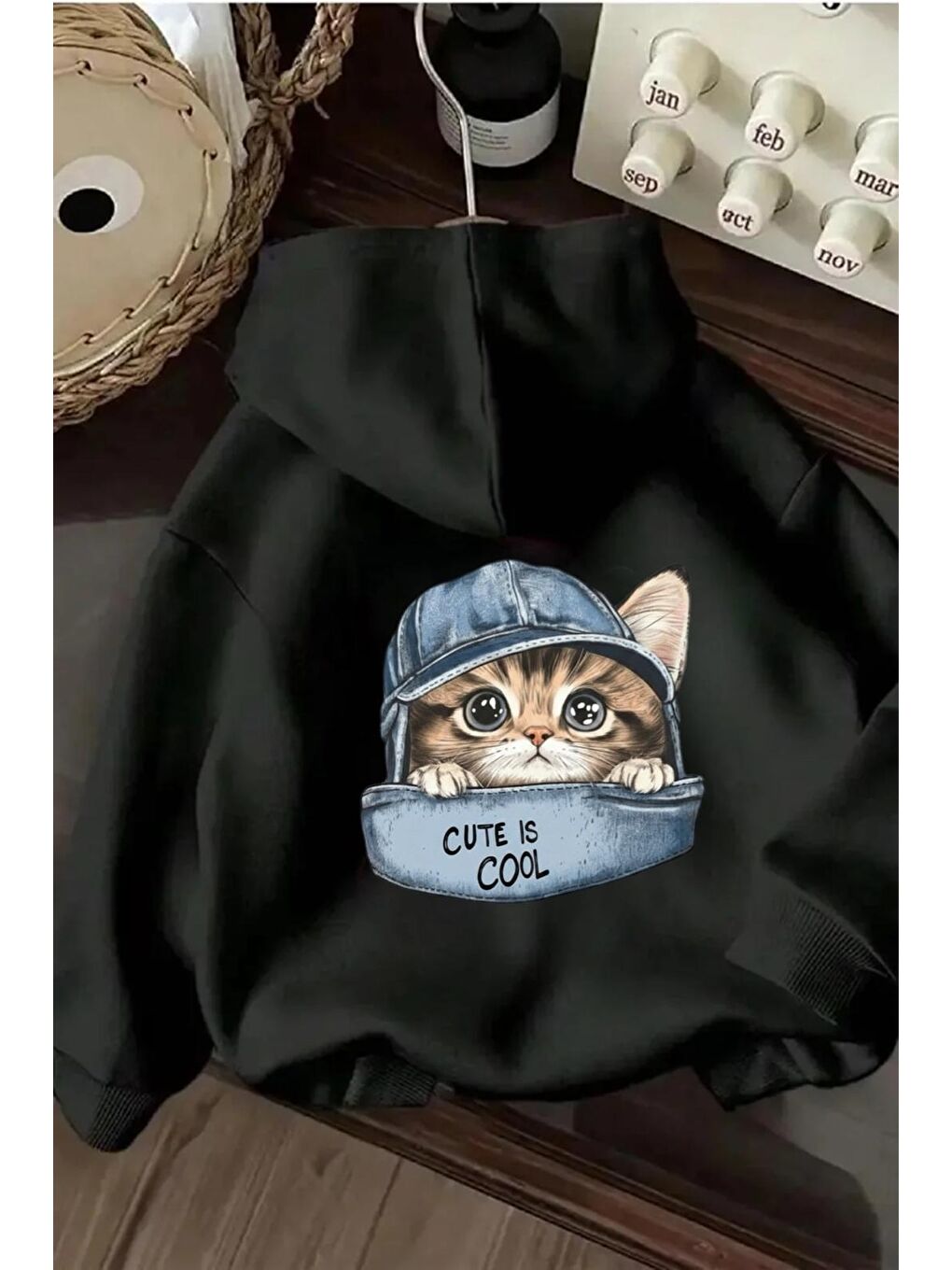 Siyah Cut İs Cool Kedi Sırt Baskılı İçi Pamuklu Unisex Sweatshirt