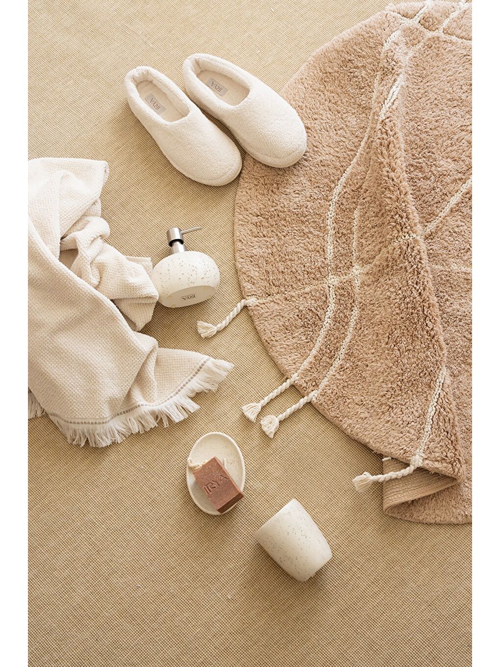 Kahverengi Travertıne Banyo Paspası 100x100 Kahve-2