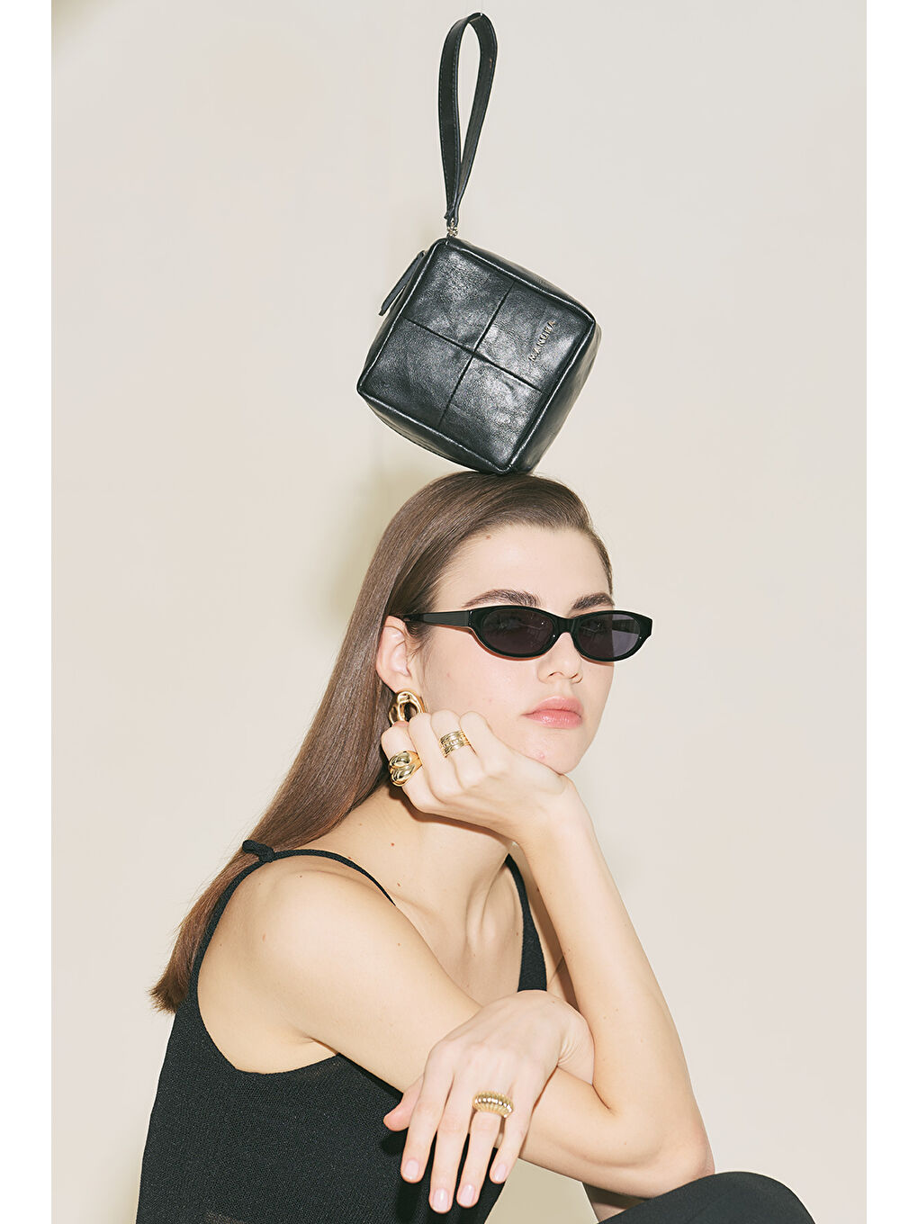 Raına Kutu Çanta Siyah-8