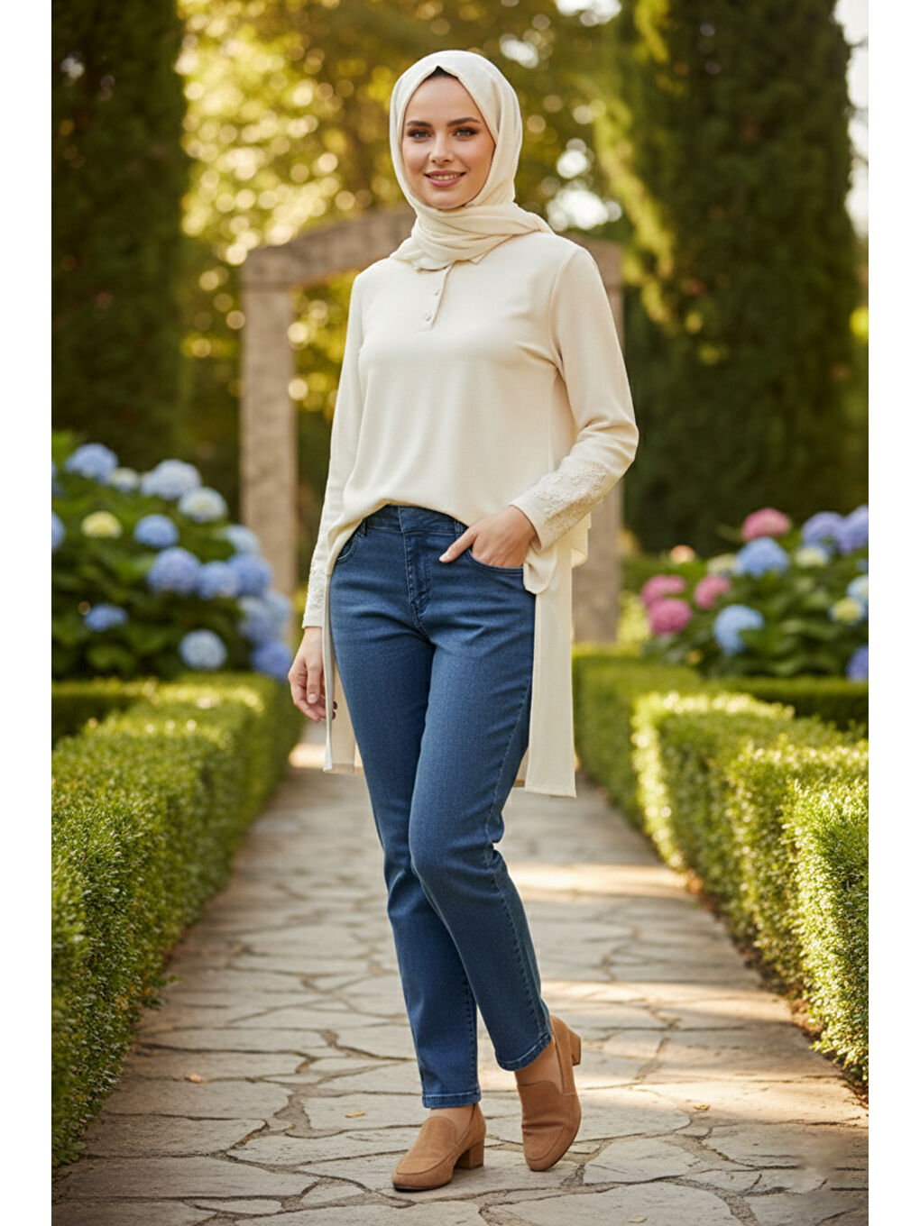 Kadın Beli Lastikli Elastanlı Boru Paça Jean Pantolon 03 Açık Lacivert