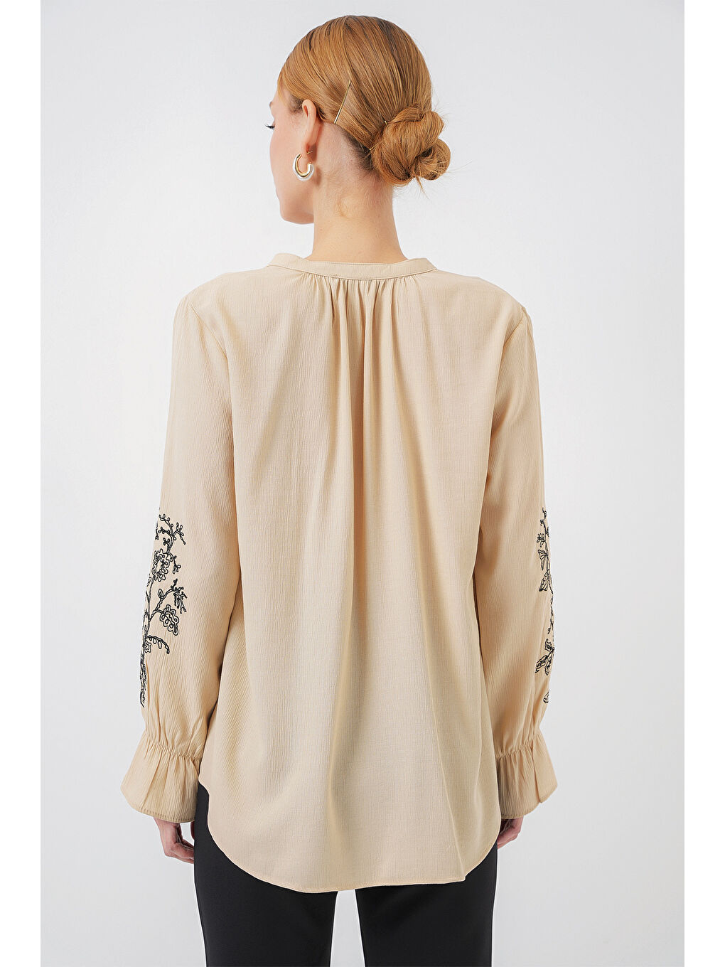 Kadın Nakışlı Örme Bluz 941 - Bej-5