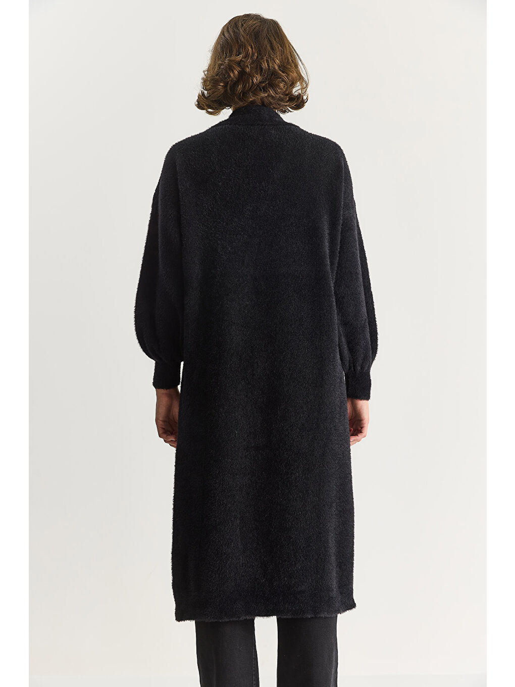 Siyah Kadın Şal Yaka Yumuşak Dokulu Sakallı Uzun Triko Yumoş Hırka TH-7