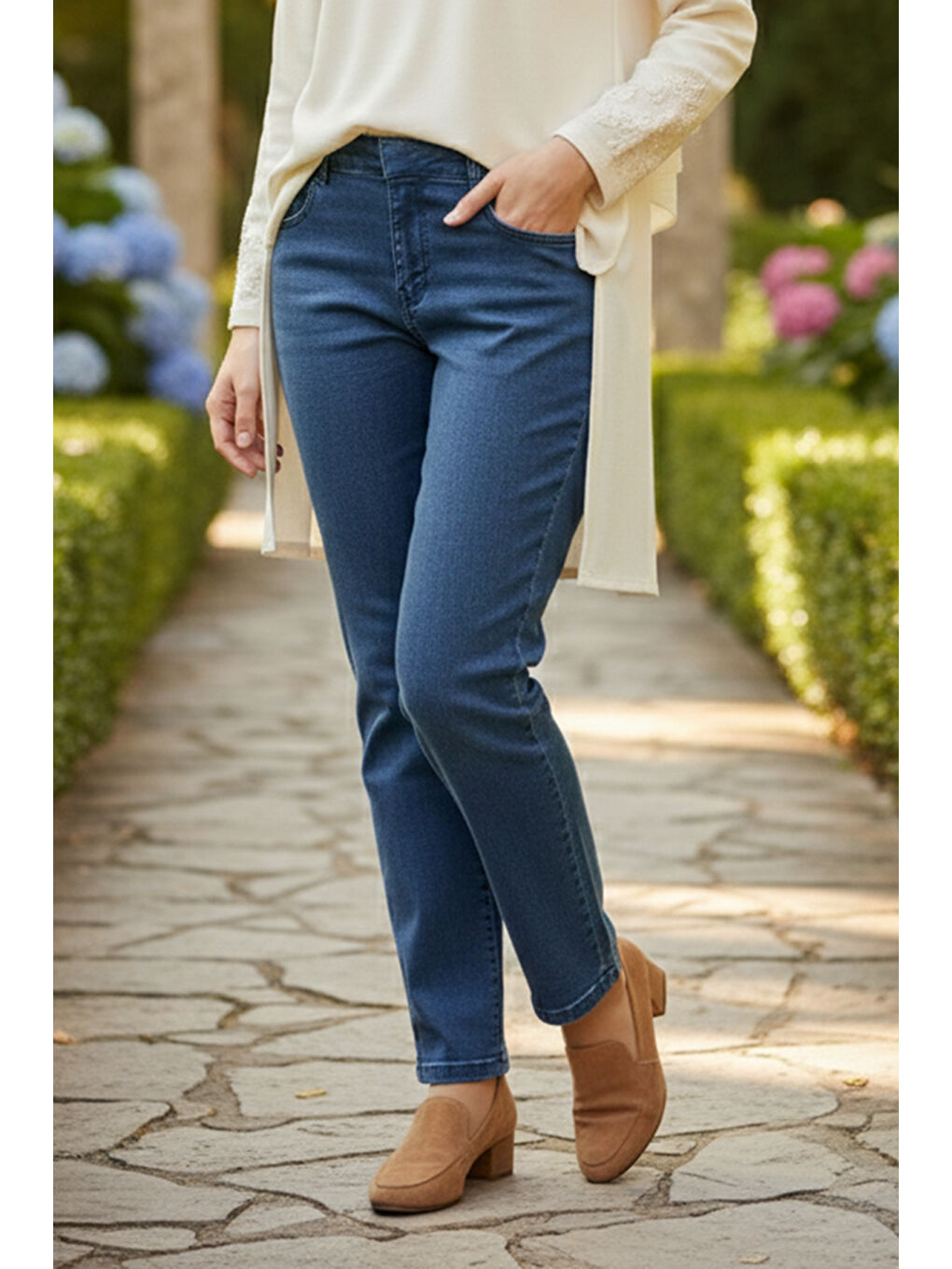 Kadın Beli Lastikli Elastanlı Boru Paça Jean Pantolon 03 Açık Lacivert-4