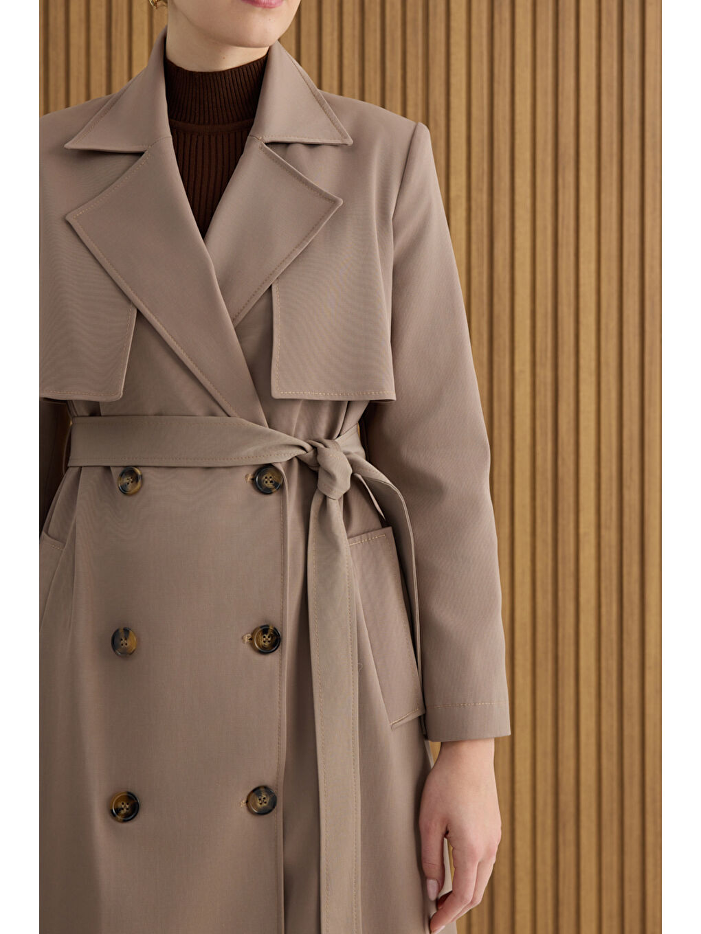 Bej Vizon Rüzgarlık Detaylı Trençkot-5