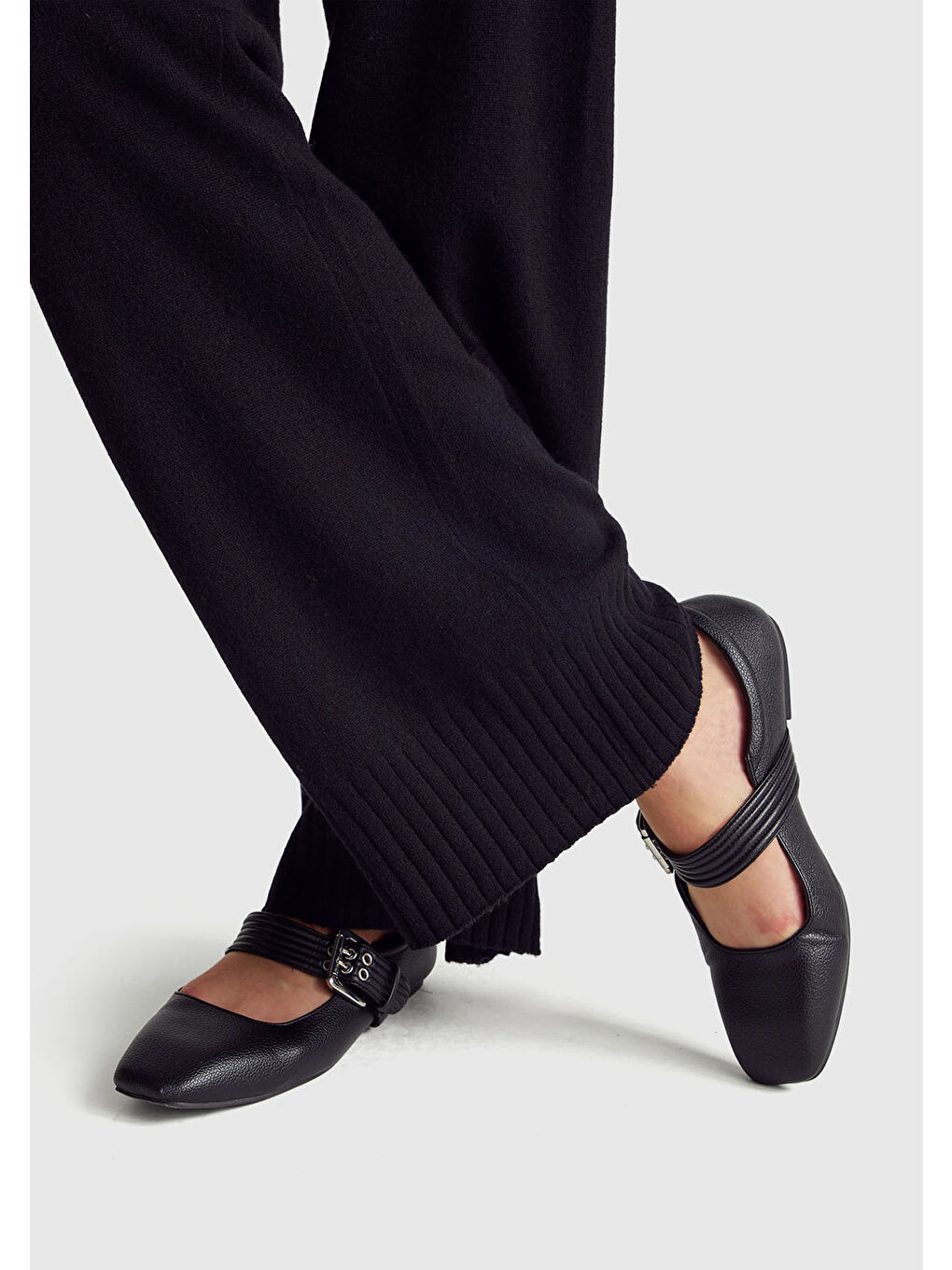 Siyah Kadın Sİyah Yün ve Kaşmir Karışımlı Ribana Detaylı Triko Pantolon-5