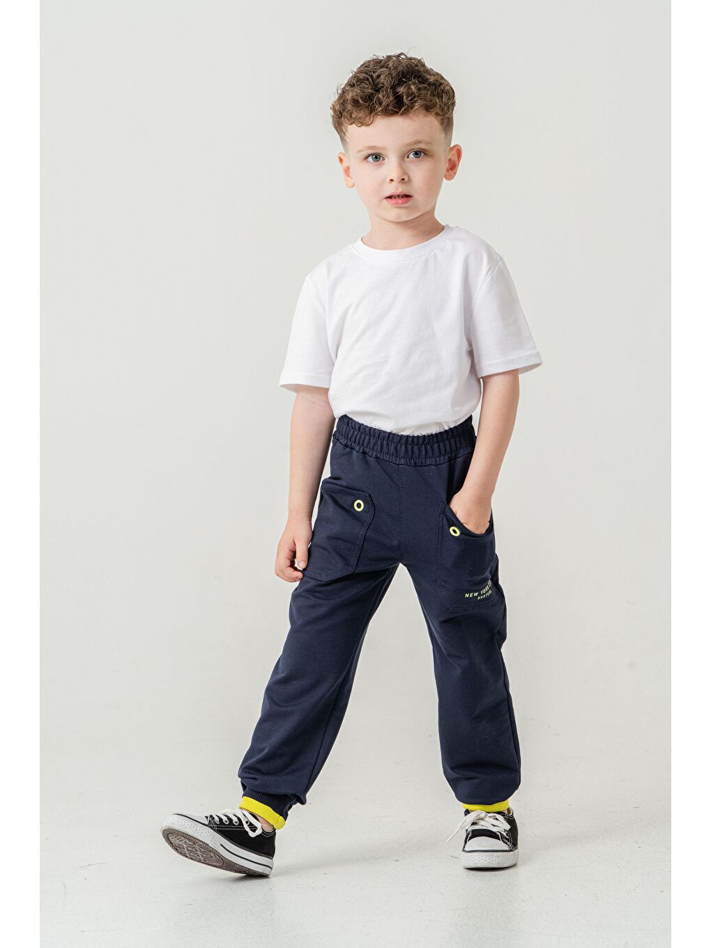 Lacivert New York City Skaters Baskılı Cepler Kuş Gözlü Erkek Çocuk Eşofman Altı-1