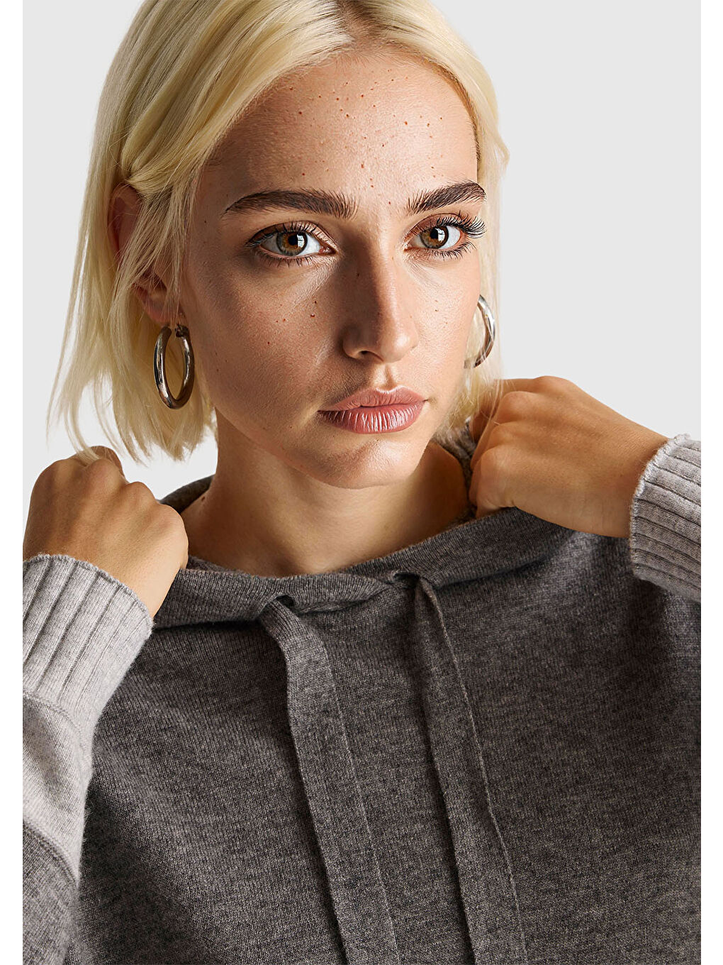 Gri Kadın Antrasit Melanj Yün ve Kaşmir Karışımlı Kapüşonlu Kazak-5