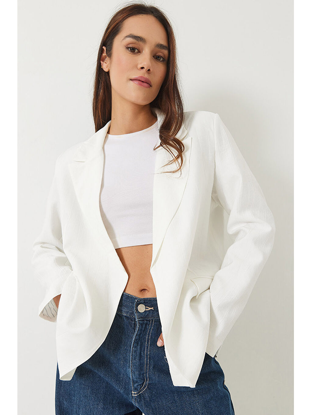 Ekru Kadın Vatkalı Astarı Çizgili Çilek Kumaş Blazer Ceket