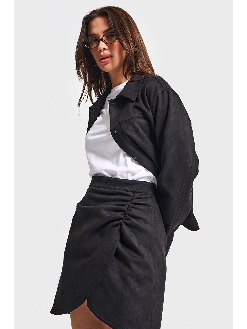 Kadın Siyah Renk w5-1 Mini Boy Pileli Süet Yumuşak Kumaş Etek-4