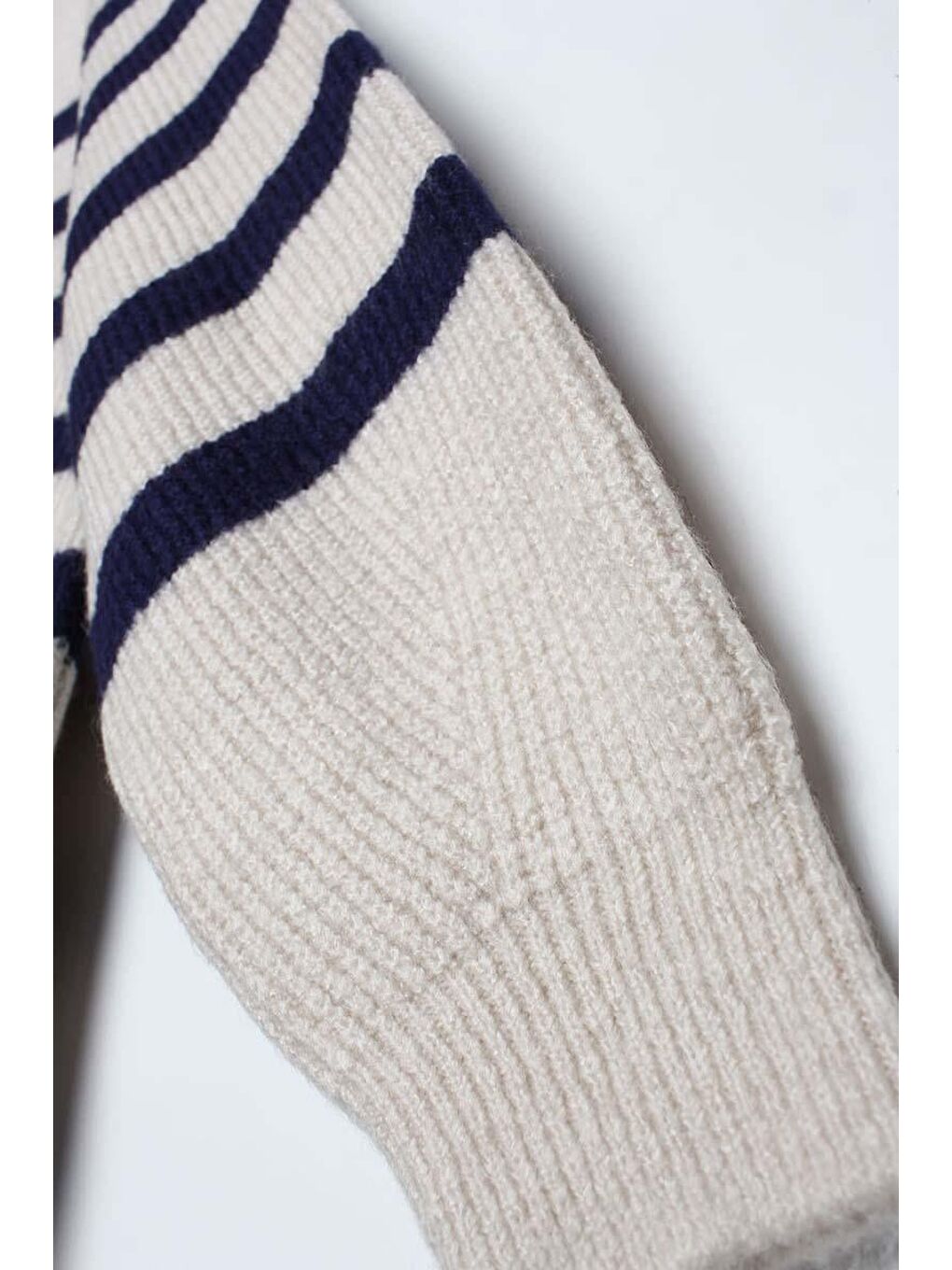 Bej Taş-Lacivert-Balıkçı Yaka Fermuarlı Triko Kazak-4