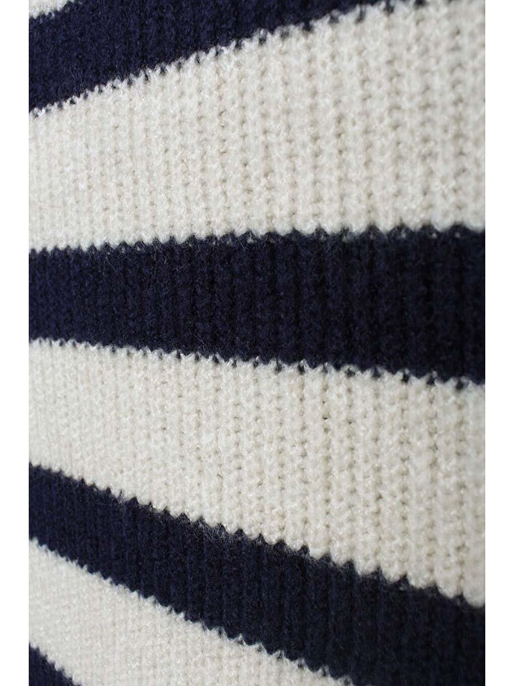 Bej Taş-Lacivert-Balıkçı Yaka Fermuarlı Triko Kazak-6