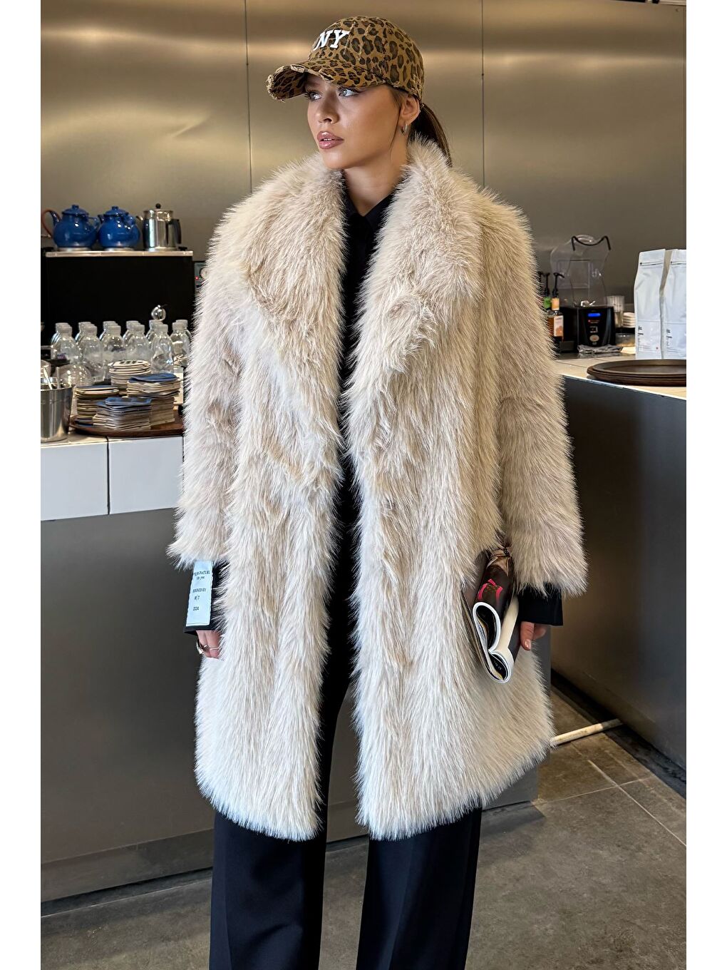 Bej Kadın Astarlı Kürklü Uzun Mont-2