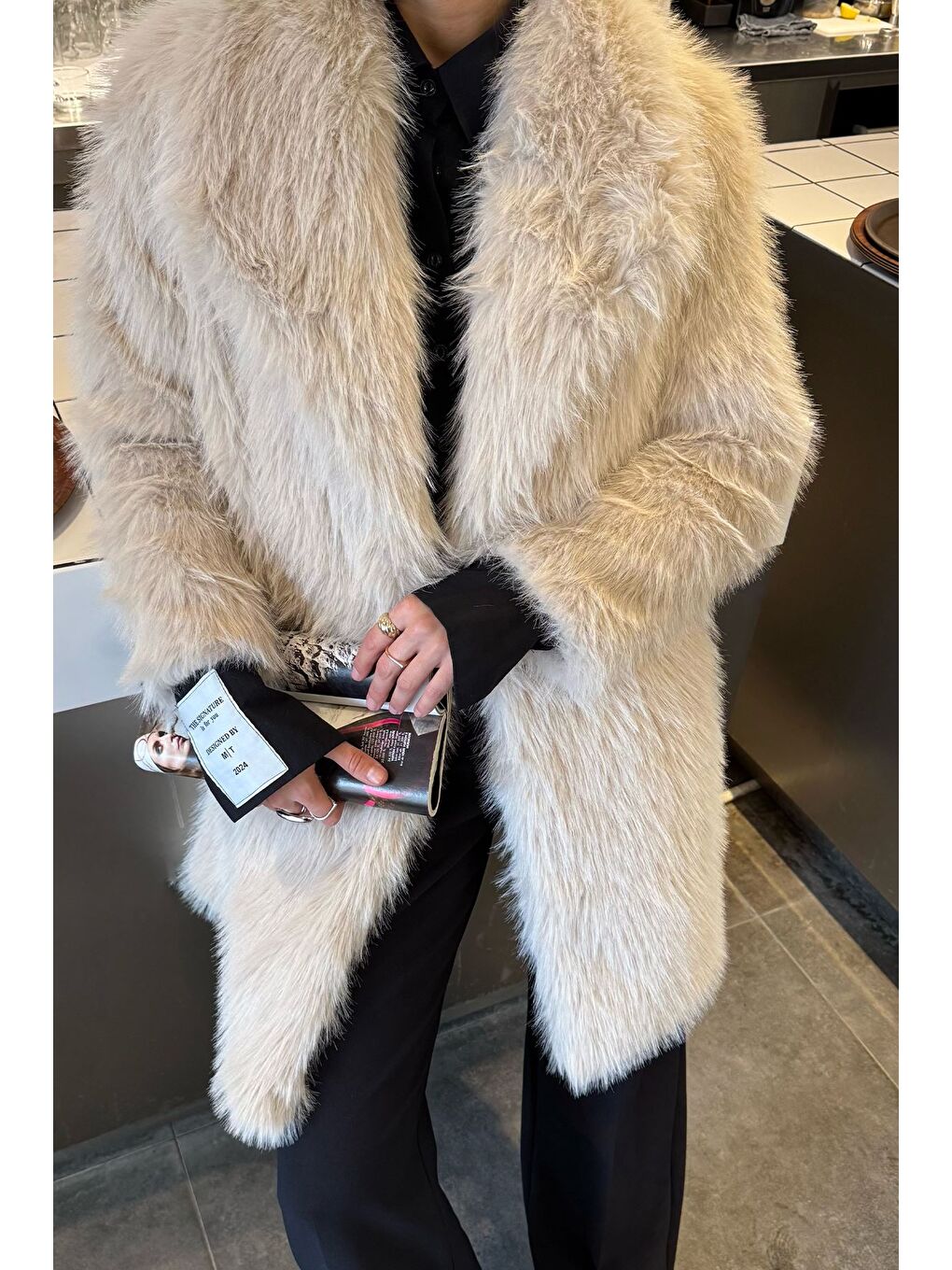 Bej Kadın Astarlı Kürklü Uzun Mont-3