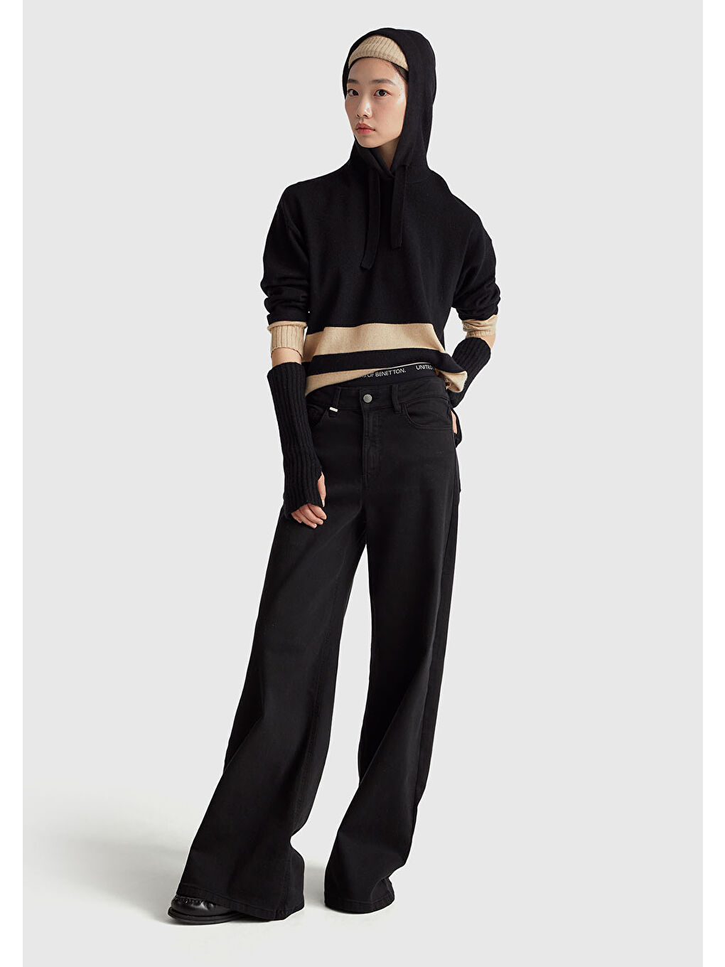 Siyah Kadın Sİyah Yün ve Kaşmir Karışımlı Kapüşonlu Kazak-4