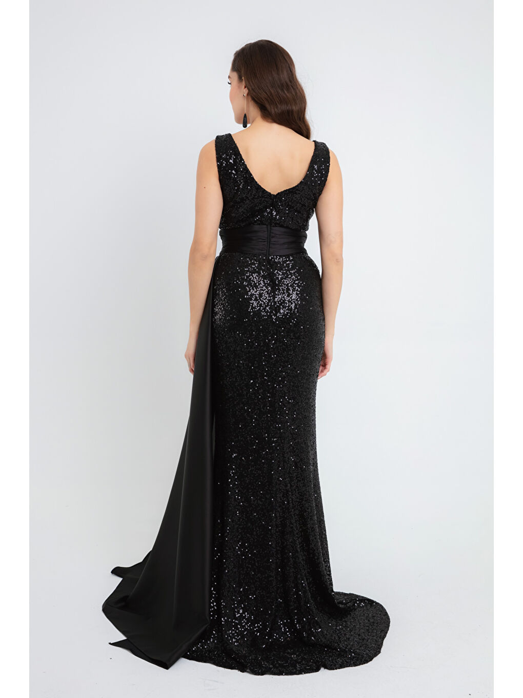 Kadın Siyah Bel Drapeli Pul Payet Uzun Abiye Elbise-4