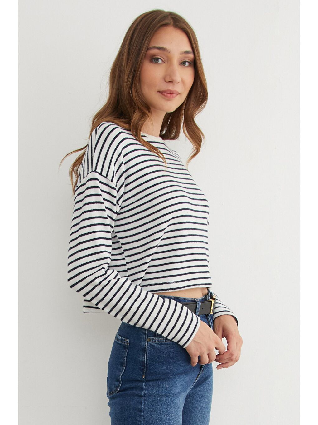 Lacivert Çizgili Crop İnce Triko Kazak-4
