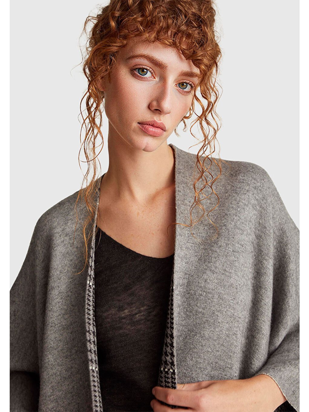 Gri Kadın Antrasit Melanj Pamuk ve Yün Karışımlı Çift Taraflı Panço-5