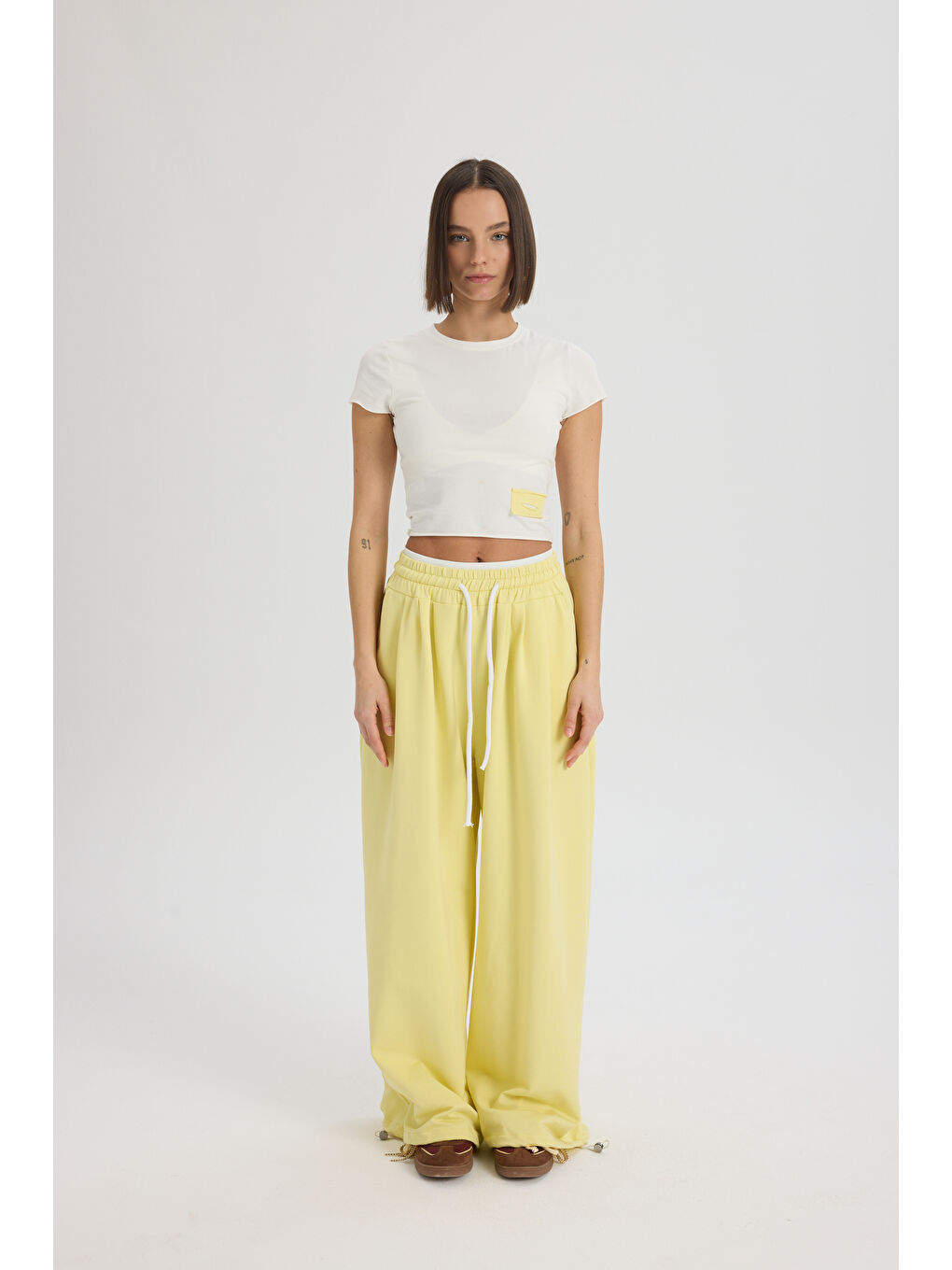 Albane Bel Detay Sarı Crop Eşofman Takım-1