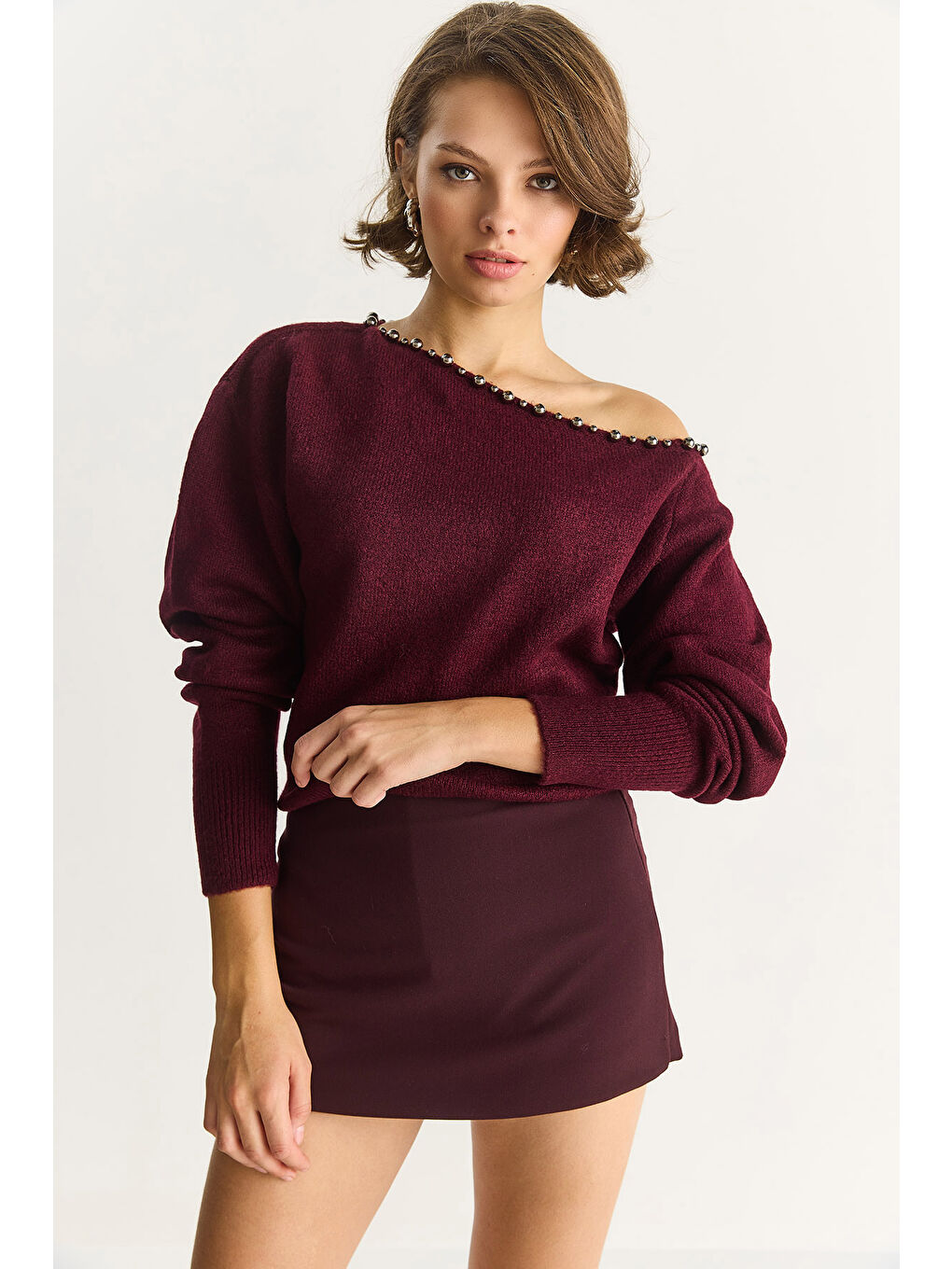 Bordo Kadın Taş İşleme Detaylı Tek Omuz Triko Kazak TK-1