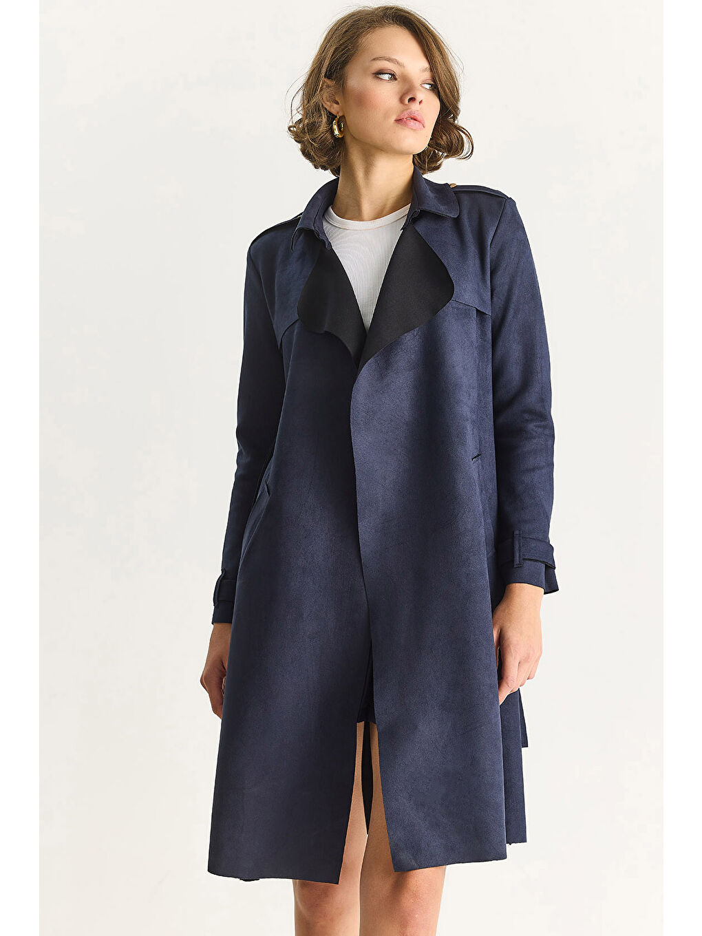 Lacivert Kadın Kruvaze Yaka Dökümlü Kuşaklı Süet Trençkot -